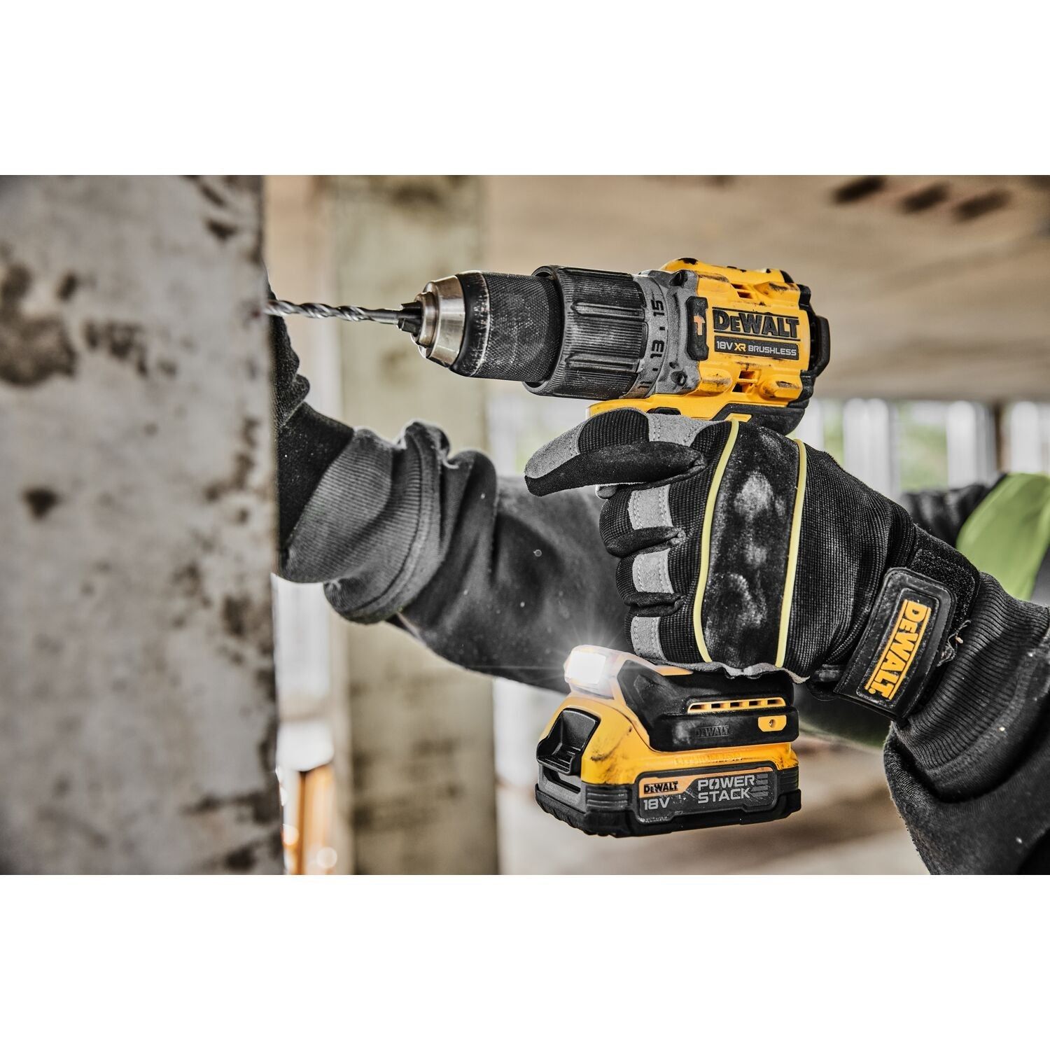 DeWALT DCD805NT Compacte accu klop-/schroefboormachine 18V XR Basic Body in TSTAK