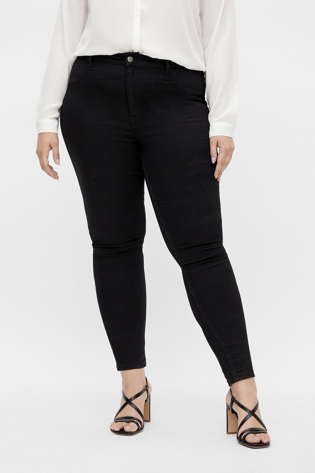 Skinny jeggins de tiro alto de Evoked by Vila - Negro