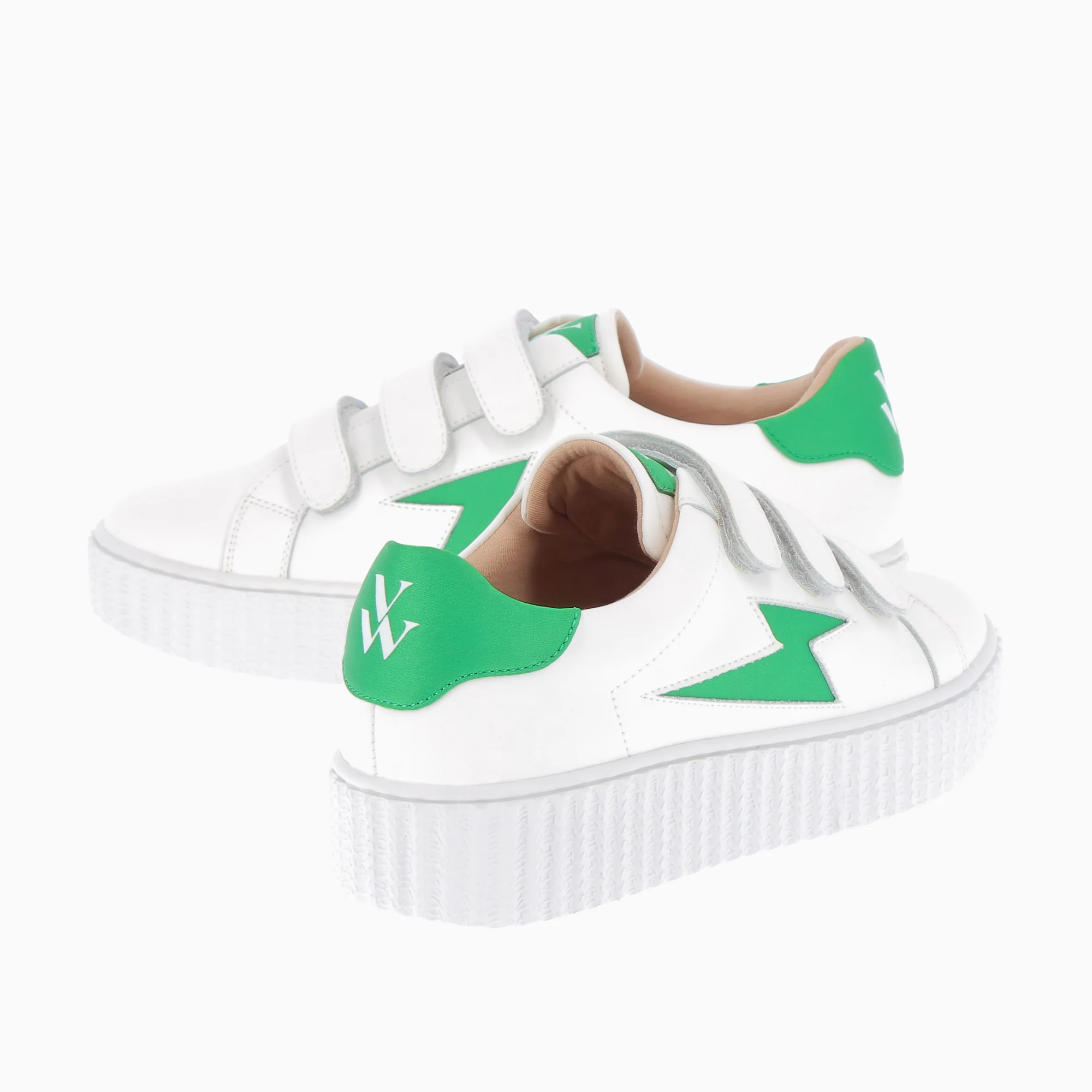 Sneakers-Baskets éclair Larissa blanches à détails en satin vert