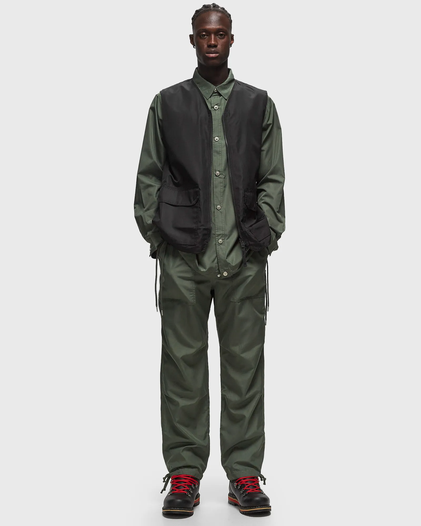 Taion MILITARY RVS V NECK VEST