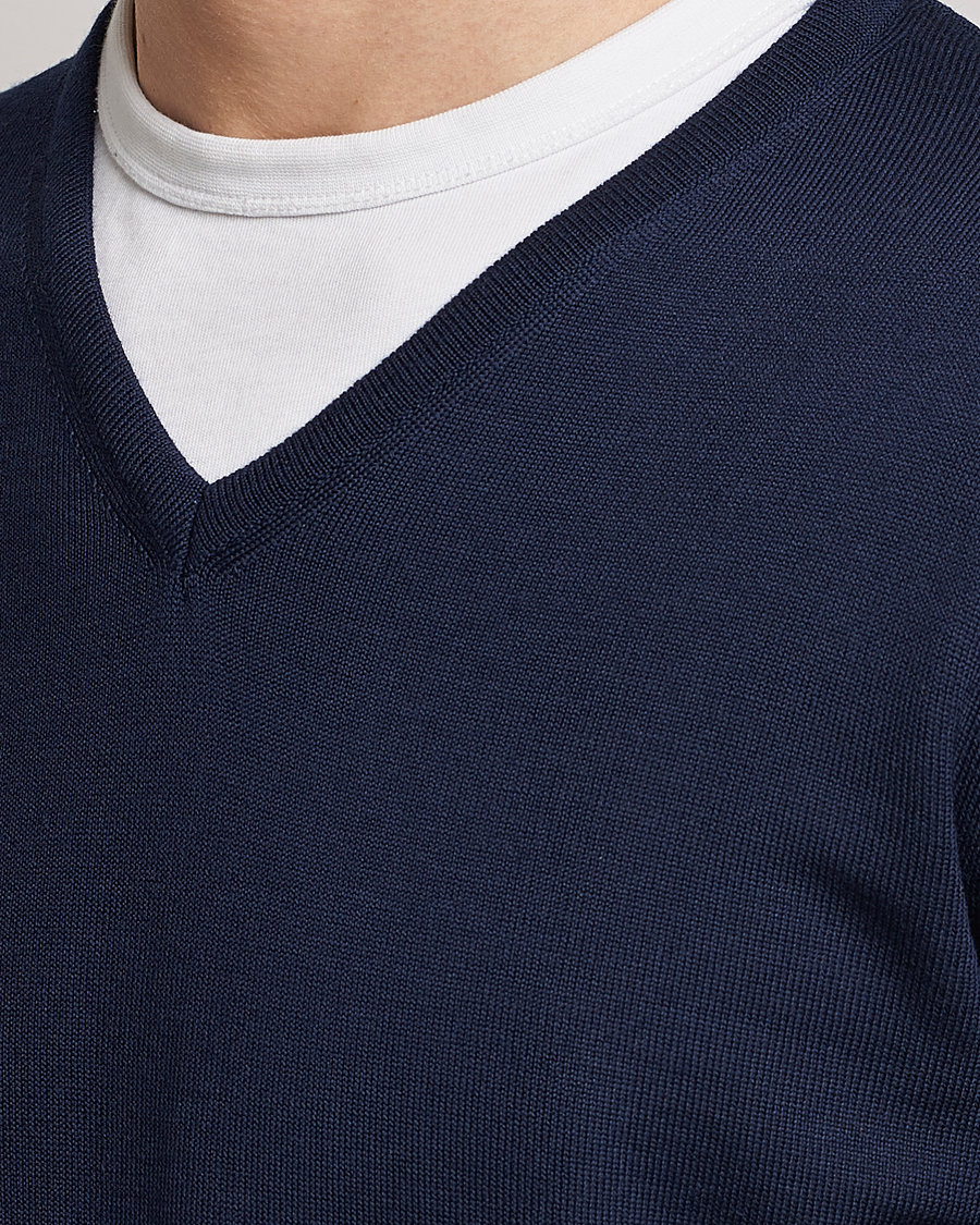 Stenströms Merino Patch V-Neck Navy/Light Blue