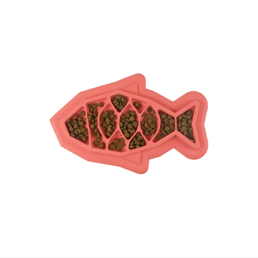 Brinquedo divertido Outward Hound Catstages Fishie, dispensador de ração em formato de peixe para gatos.