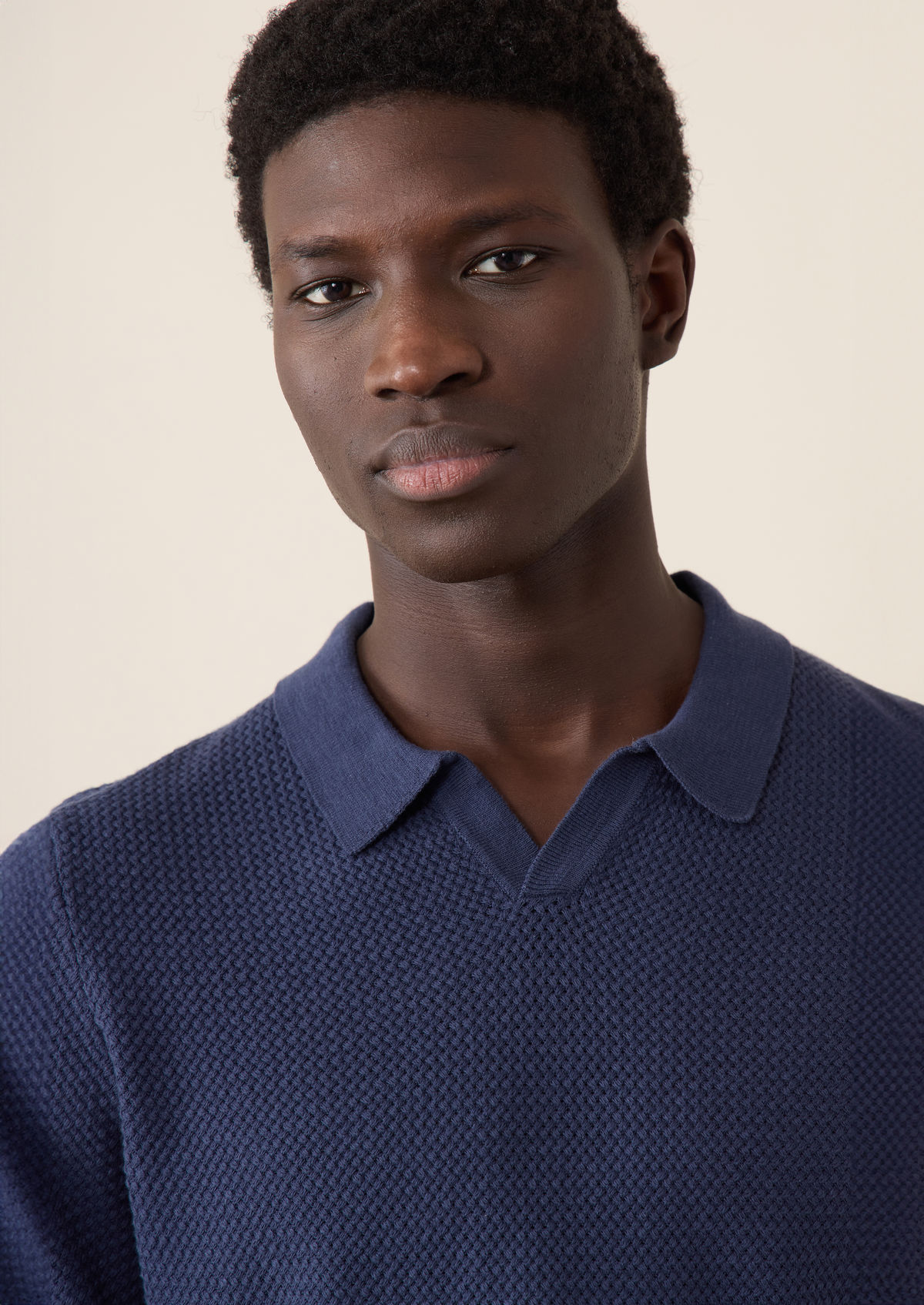 Pull col polo en coton uni bleu jeans