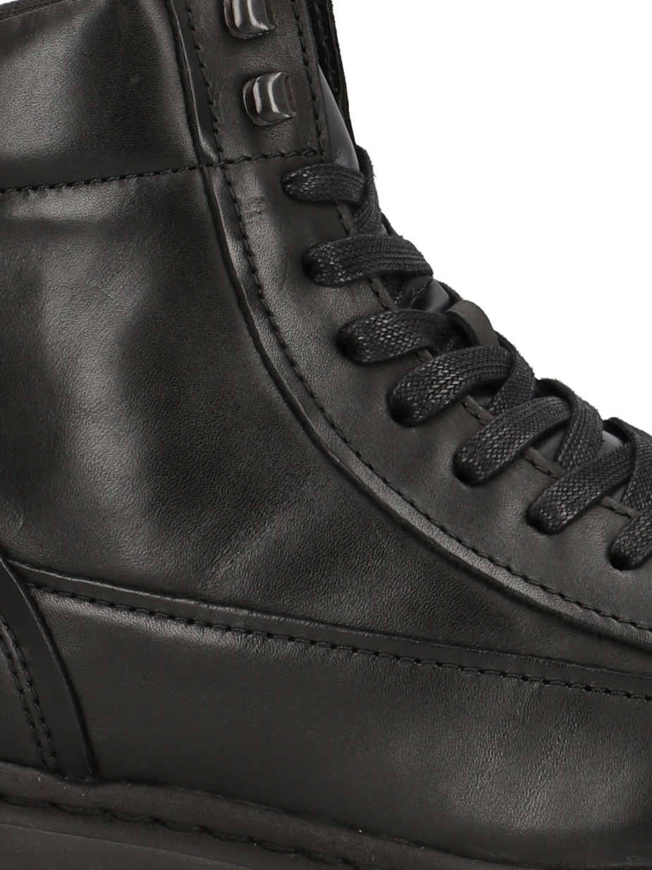 TJM LACE UP BOOT
