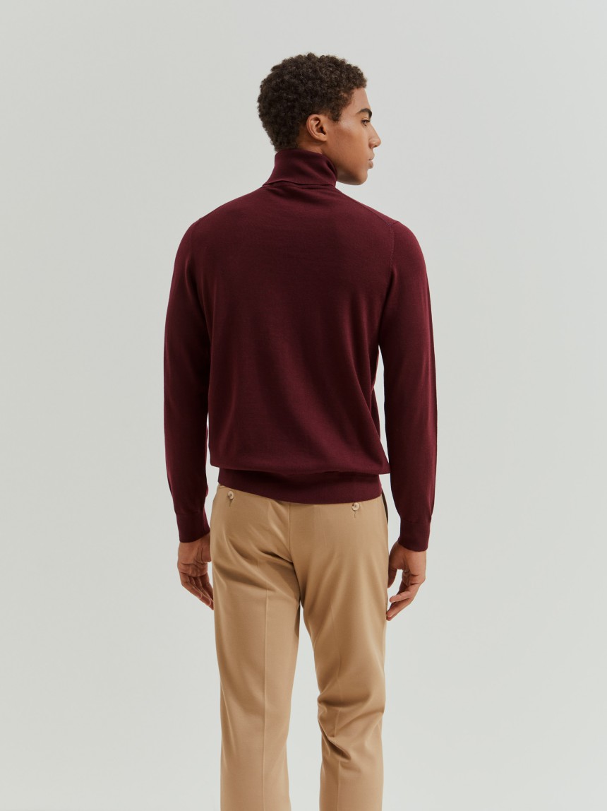 Camisola gola alta 100% lã