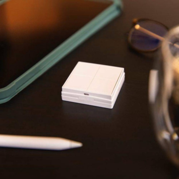 Shelly Blu Wall Switch 4 draadloze wandschakelaar Bluetooth (4 knoppen)