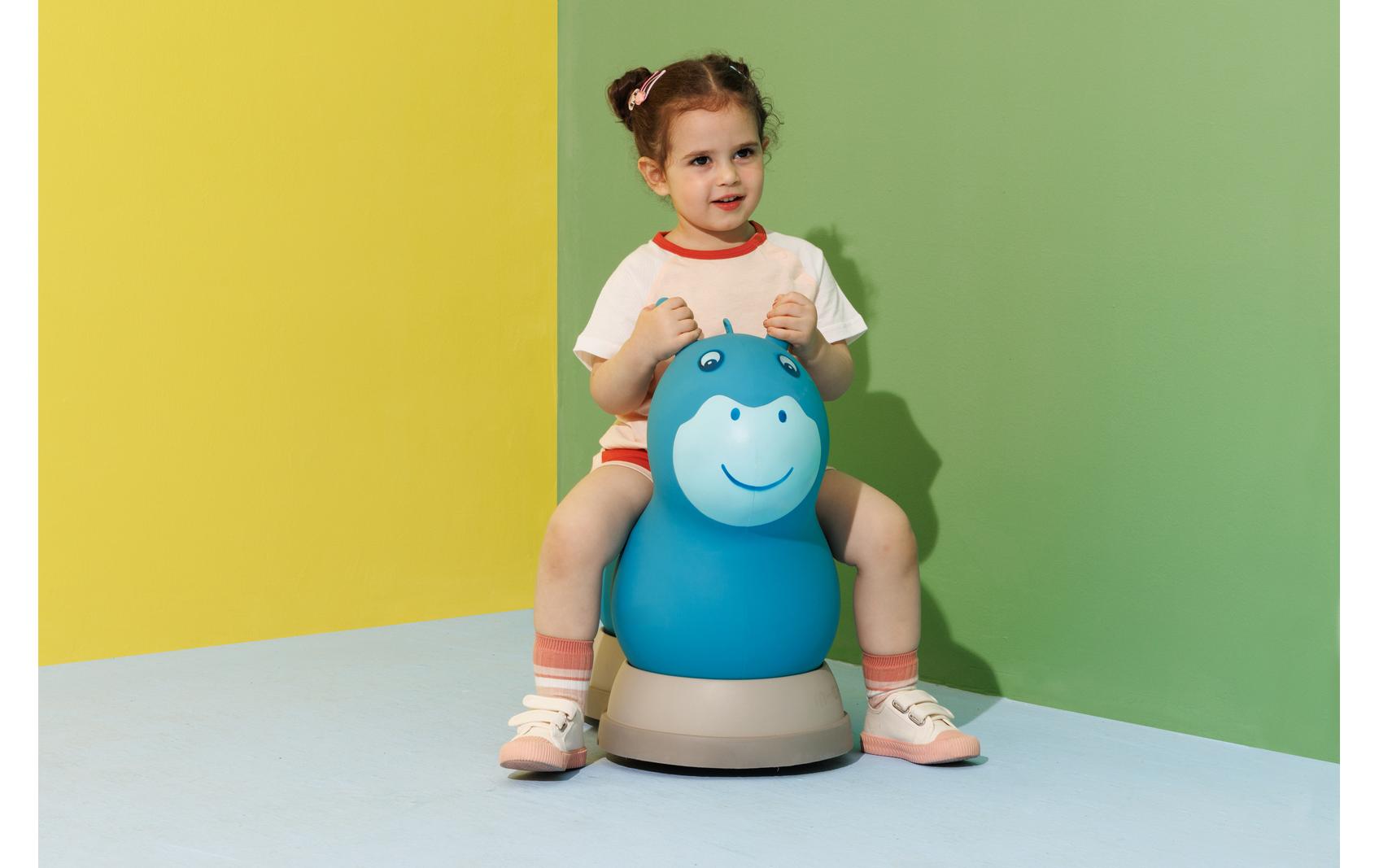Rutschfahrzeug Micro Air Hopper II BlueKinderspielzeug für Spass, Abenteuer und Spannung