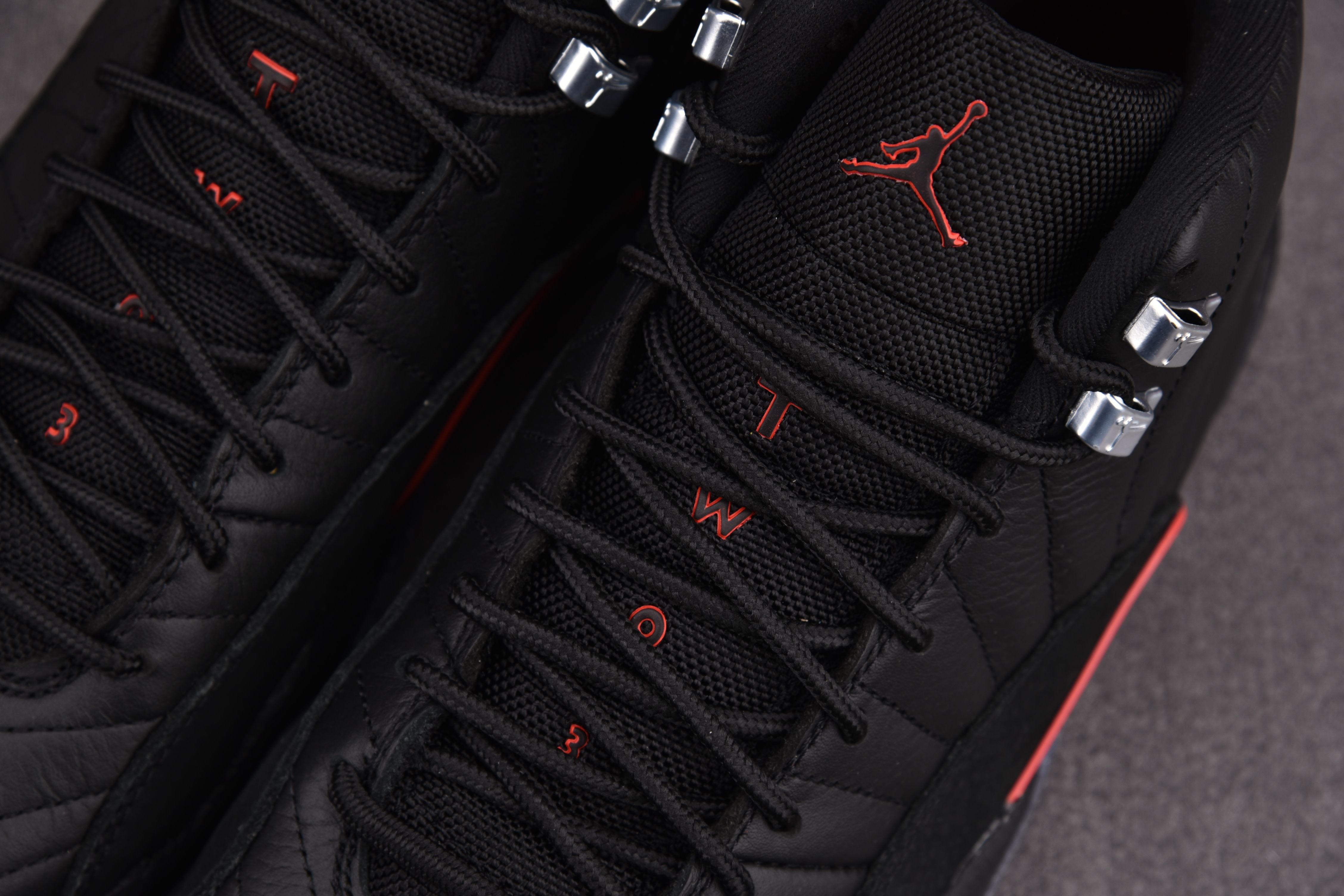 Jordan 12 Retro Utility
