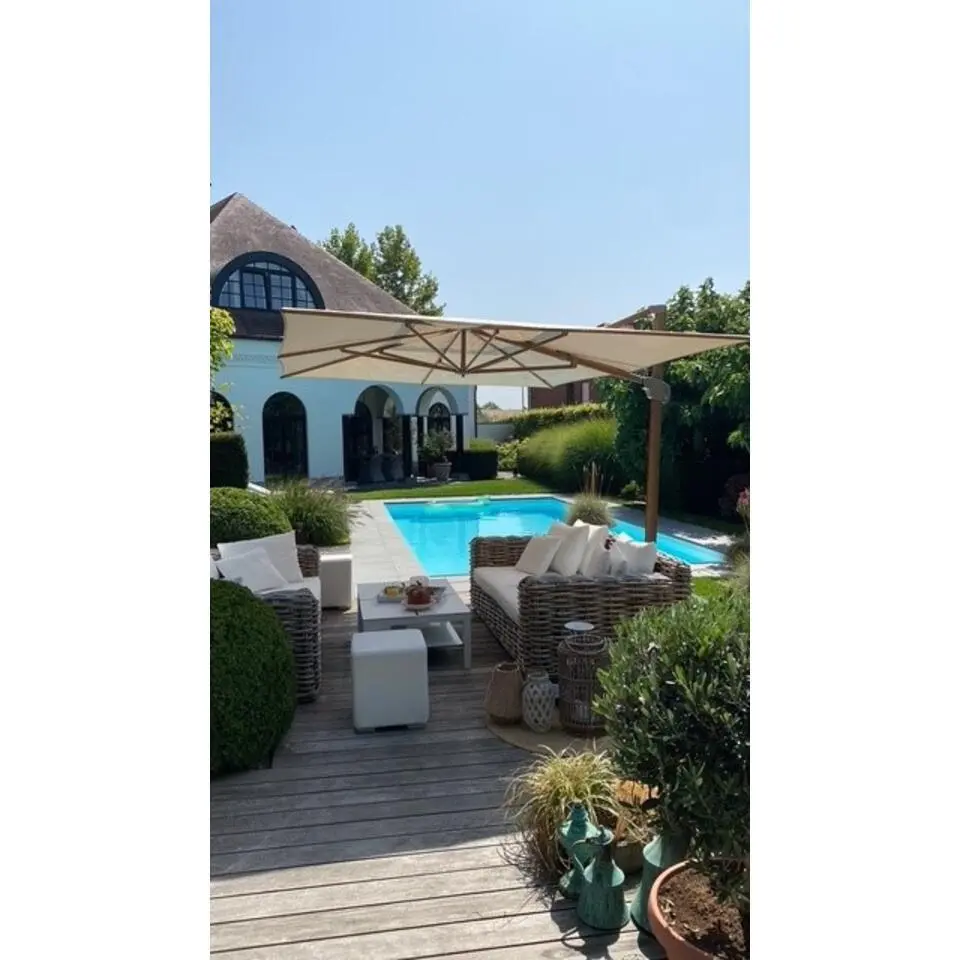 4-Seasons zweefparasol Hacienda 300 x 400 - Woodlook/Sand met voet en hoes