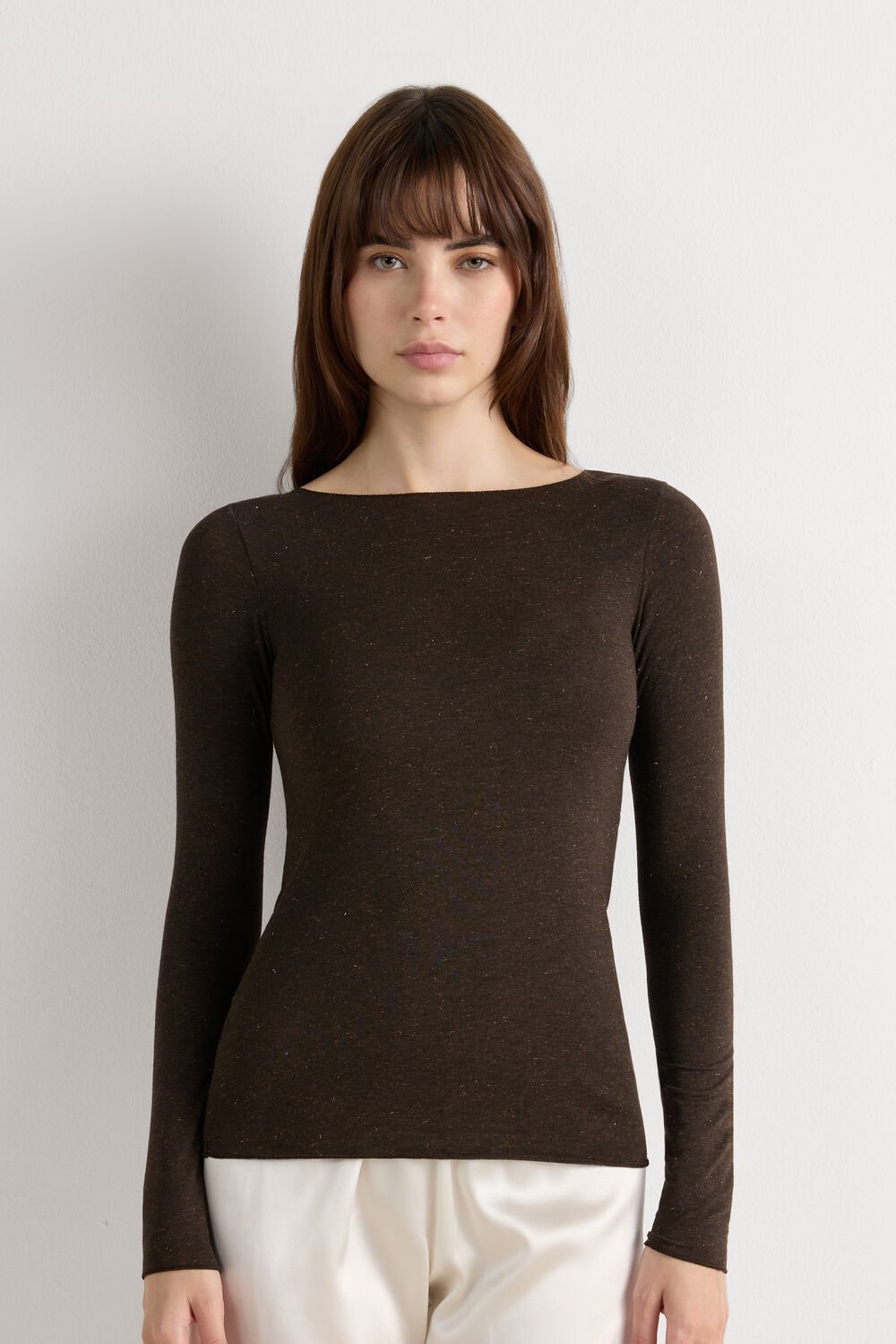 Blusa de gola redonda em modal leve com lamê de cashmere