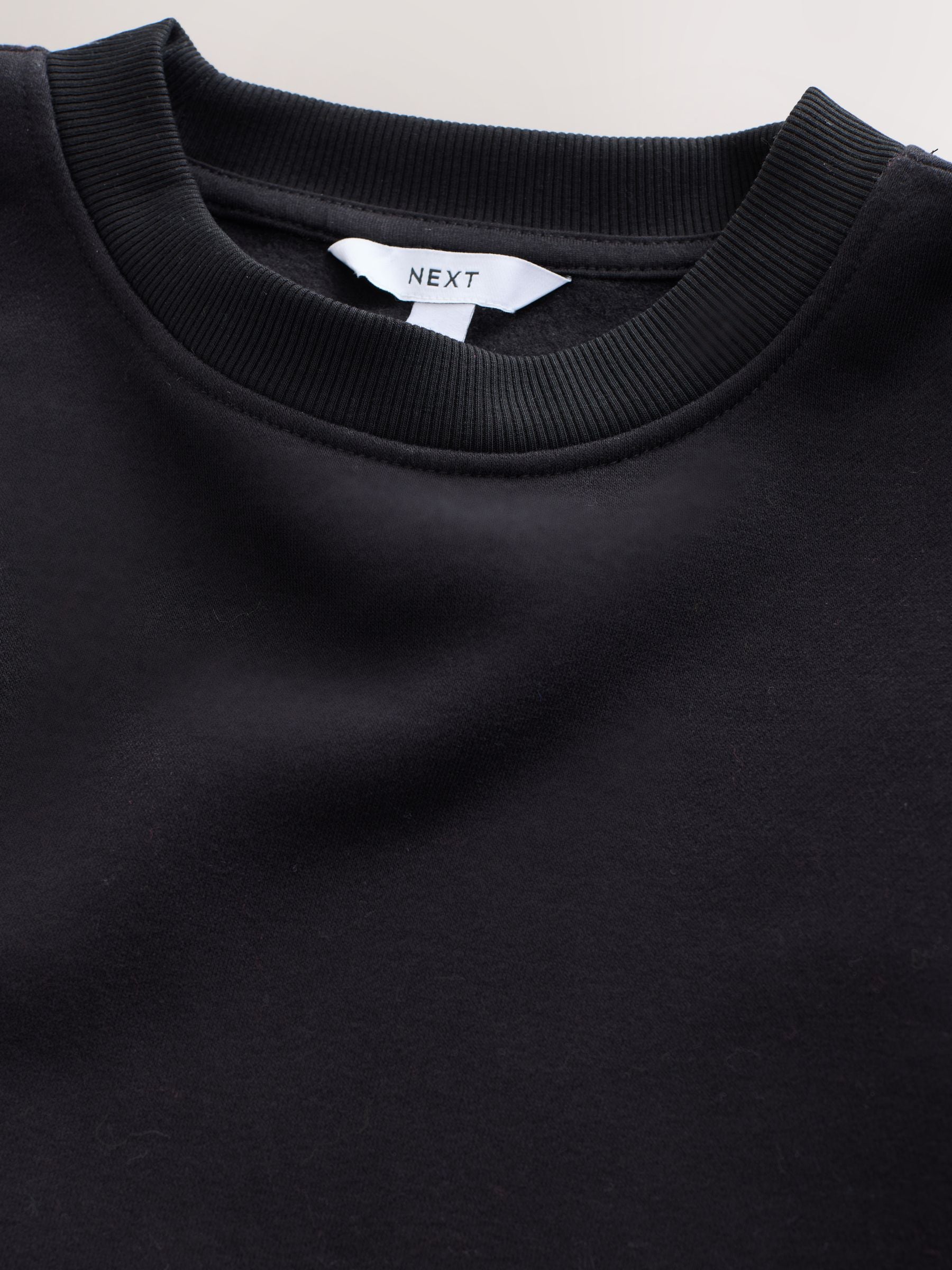 Ultiem zwart - Supersoft Peached Essentials sweatshirt met ronde hals en naaddetail