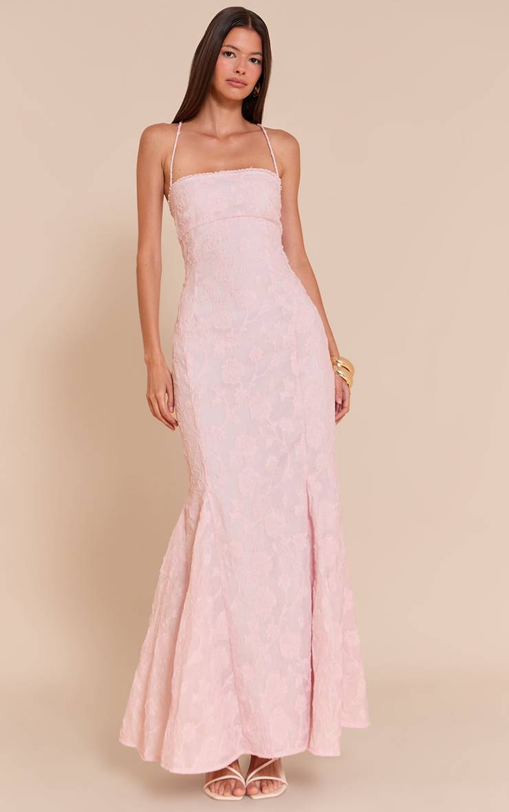 Rose Pâle Robe Maxi Texturée À Dos Lacé