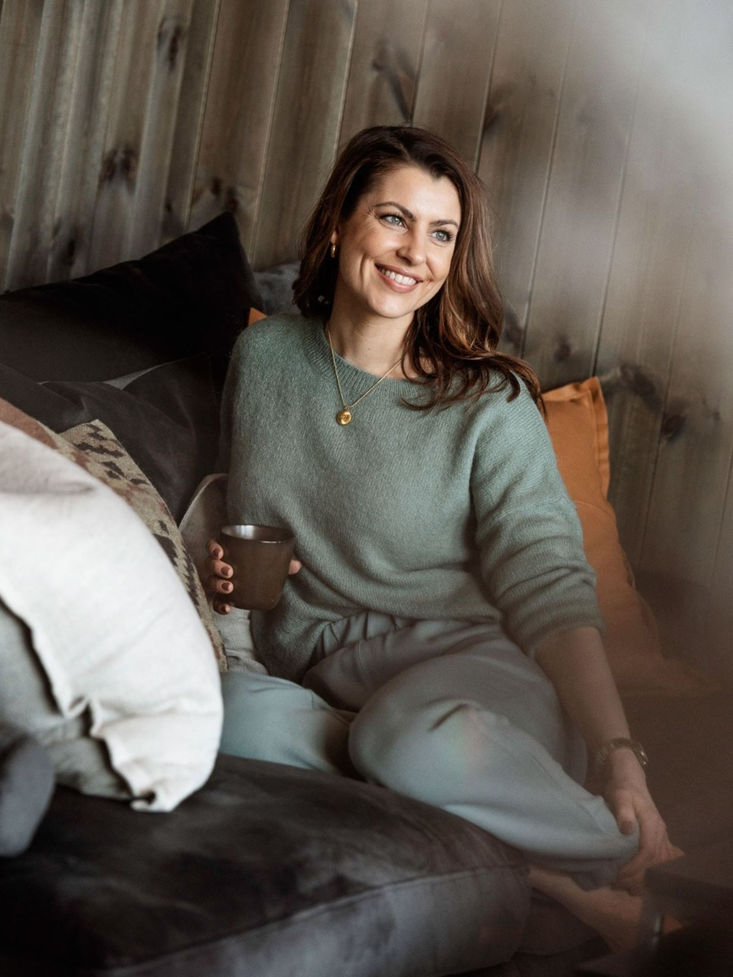 Femme Mohair O-Neck Pullover