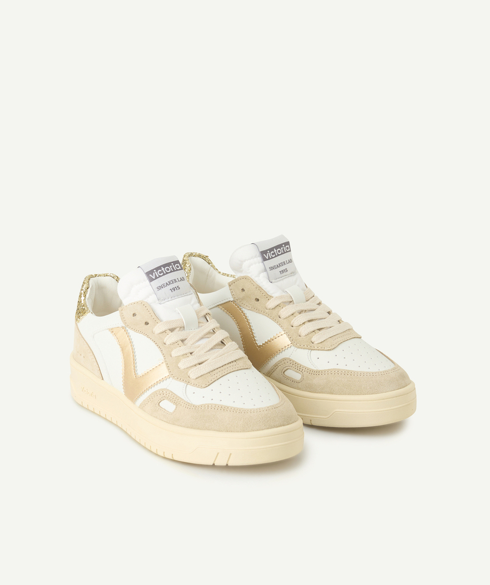 VICTORIABASKETS BLANCHES AVEC DÉTAILS COULEUR DORÉE ET PAILLETÉE
