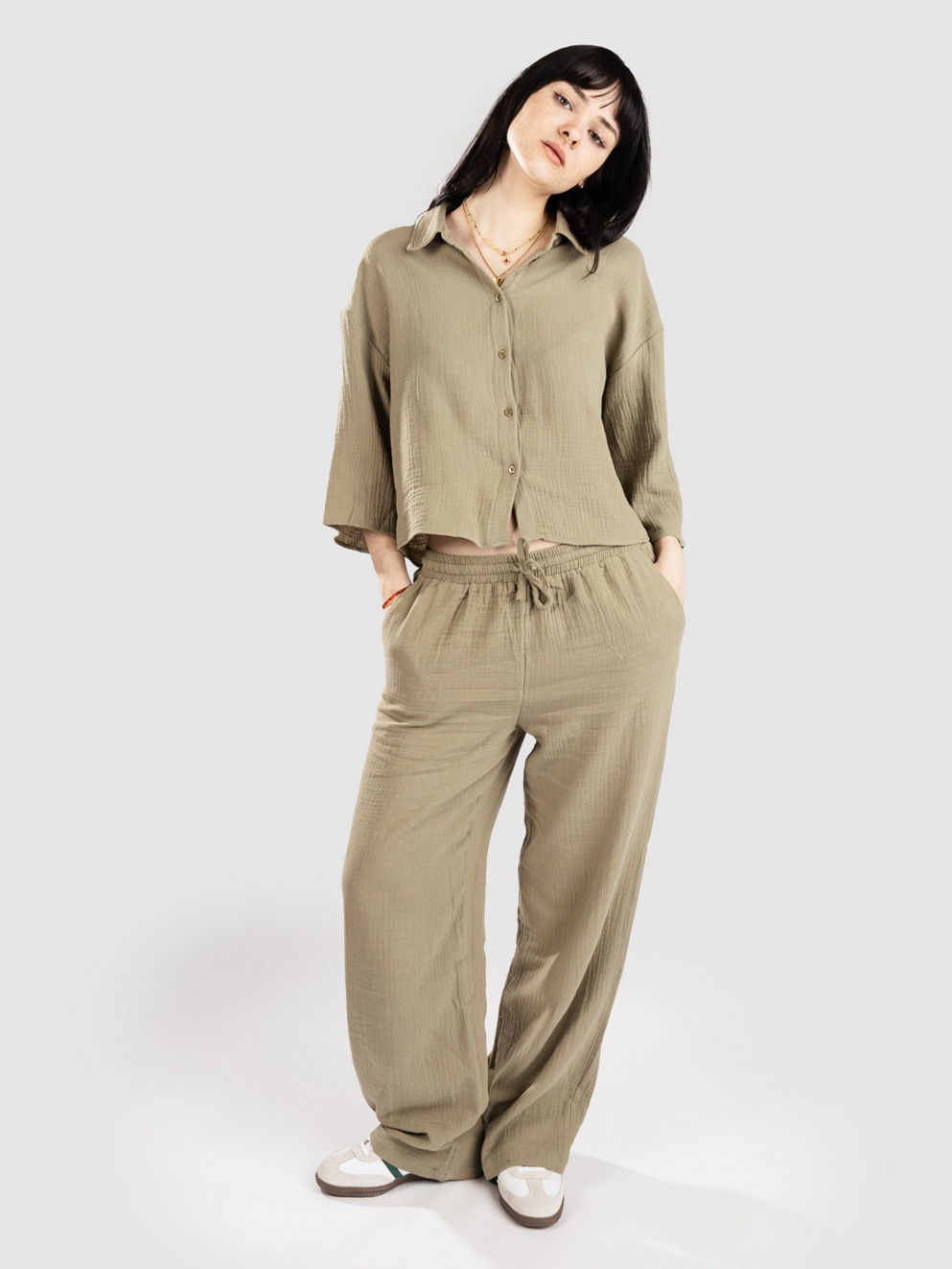24 Colours 60908A Pants green