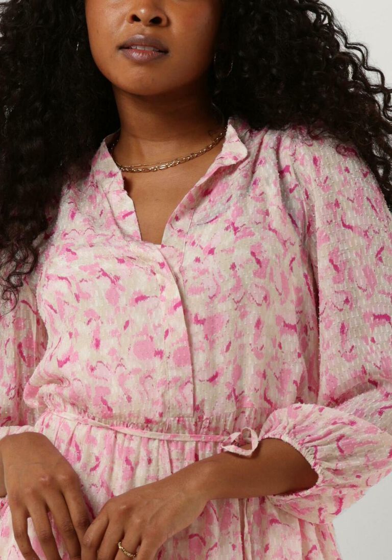 LEVETE ROOM roze levete room midi jurk anja 1