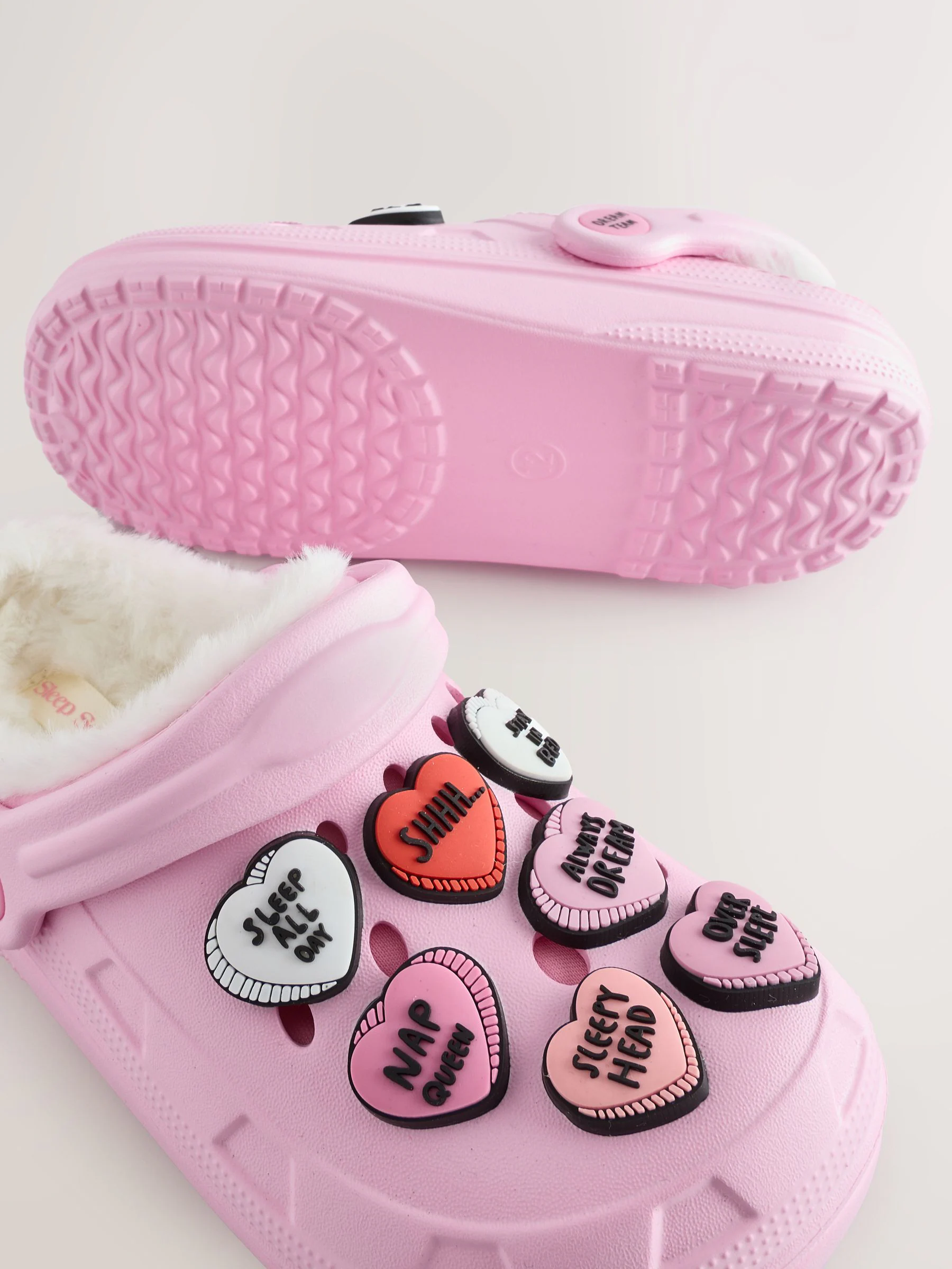 Roze met hartjesprint - Pantoffelklompen