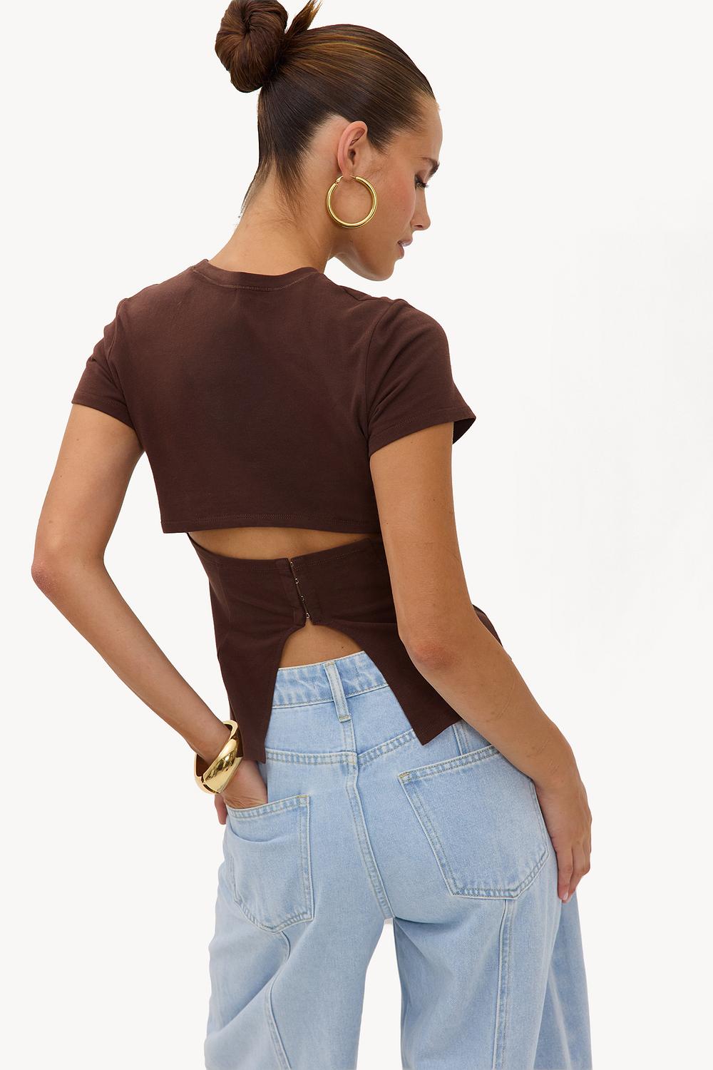 CROWN OF CONFIDENCE - BROWN