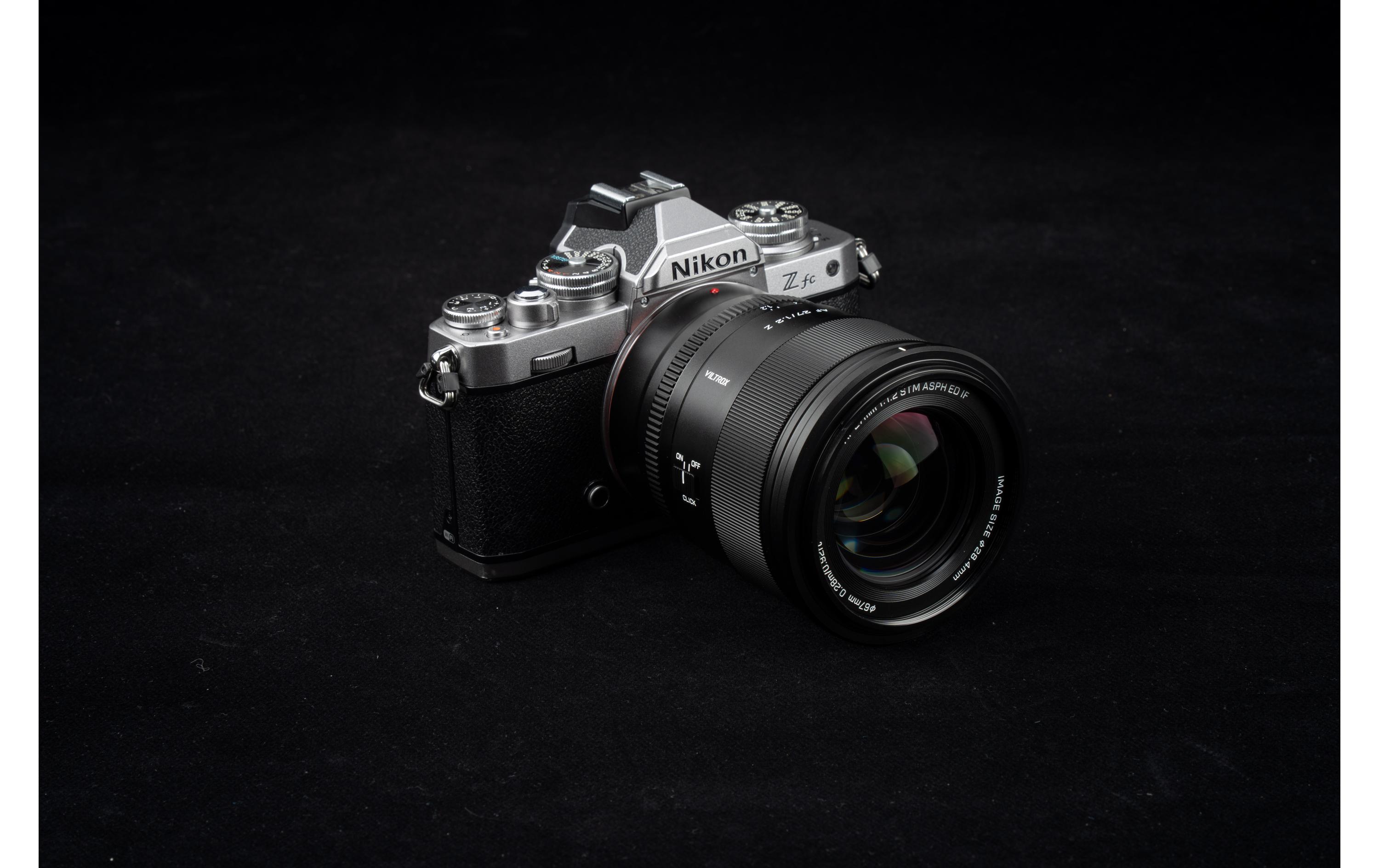 Festbrennweite AF 27mm F/1.2 Pro – Nikon Z<br>APS-C-Objektiv mit grosser Blende und Autofokus für Nikon