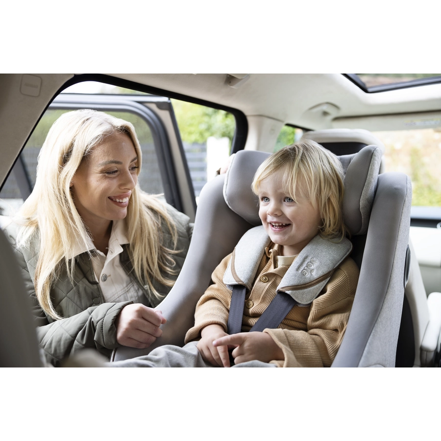 Joie Signature Kindersitz i-Harbour inklusive Basisstation i-Base Encore Carbon