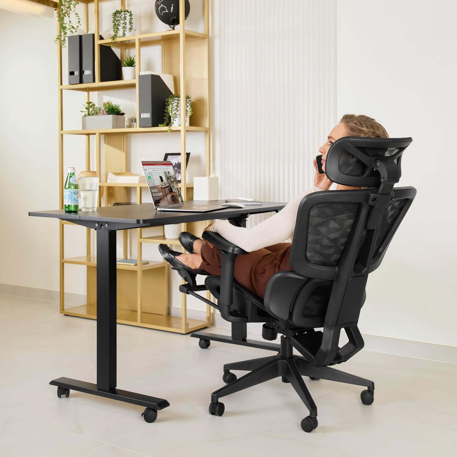 di volio Bürostuhl Romalo – ergonomischer Schreibtischstuhl mit Kopfstütze & Fußstütze, atmungsaktives Mesh, schwarz