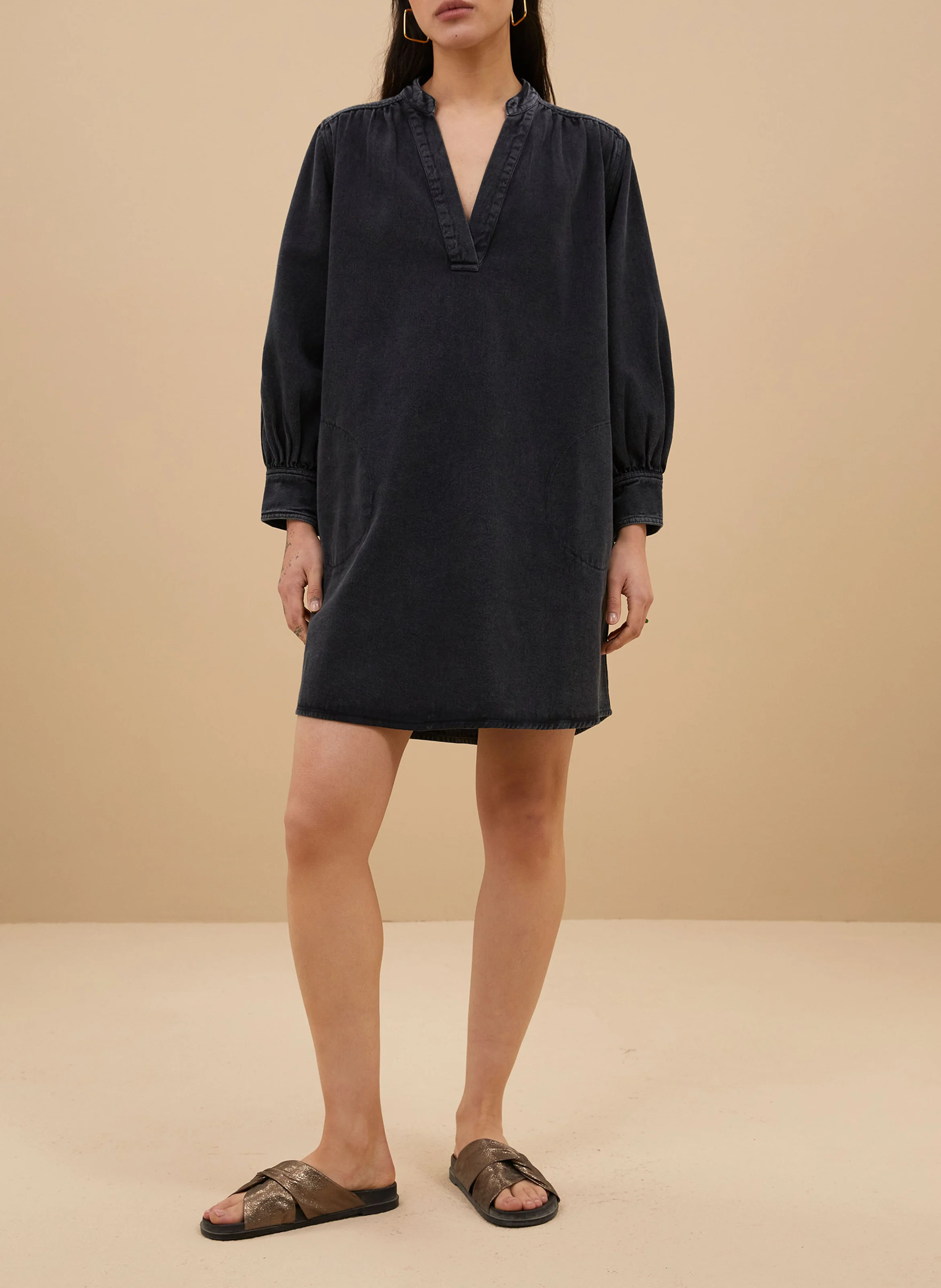 JINA - Robe midi col V en jean | Noir