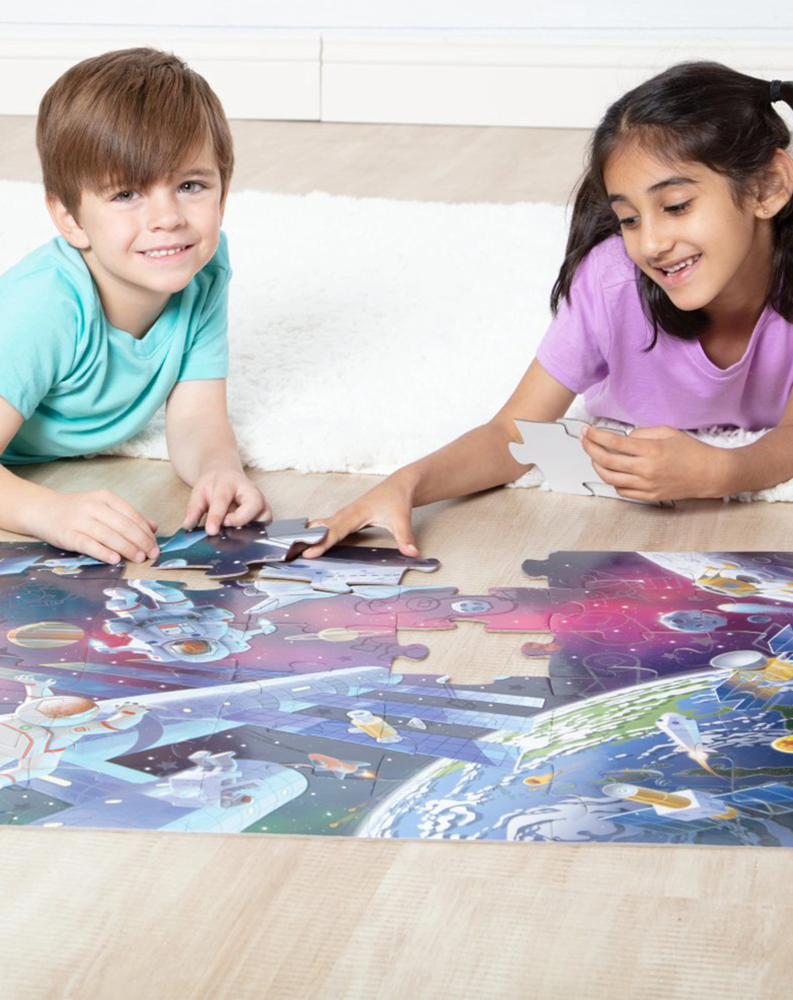 Bodenpuzzle GITD - WELTRAUM 48-teilig