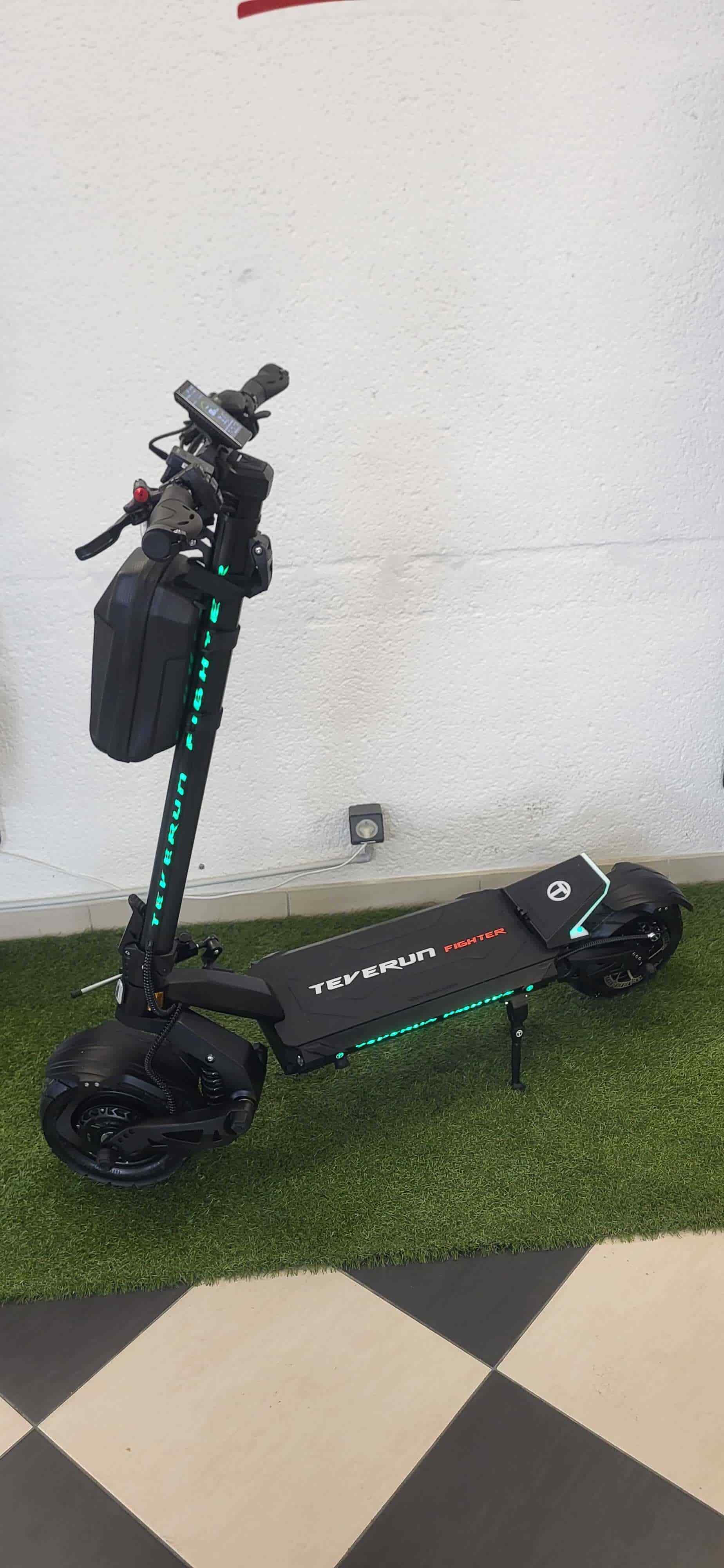 Trottinette électrique Teverun Fighter 11 \u0026 11+ by Minimotors IPX5 - Occasion