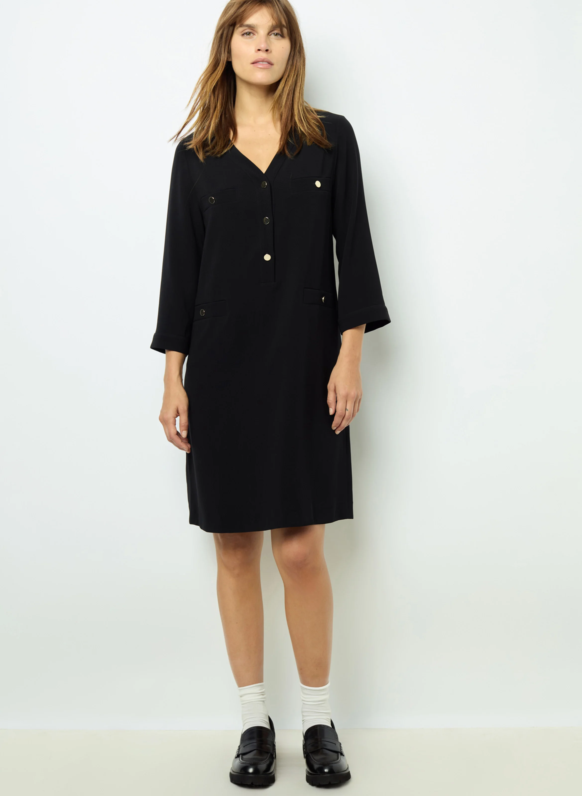 SIDONIE - Robe courte col V | Noir