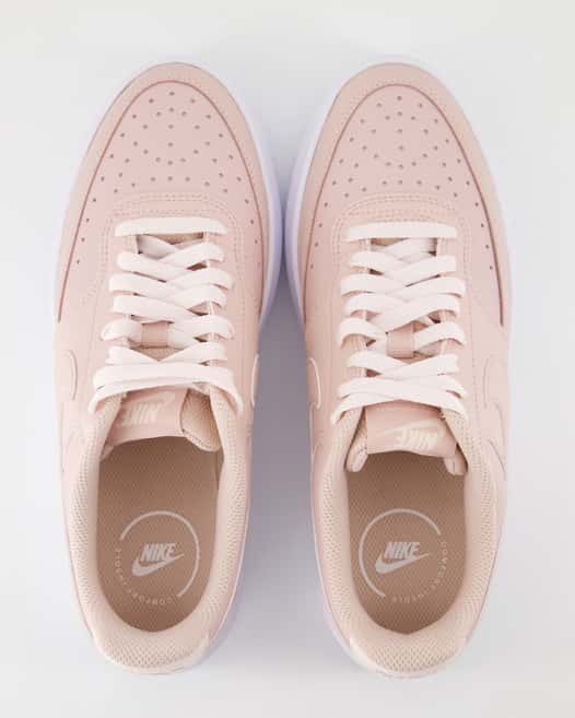 Nike W NIKE COURT VISION ALTA LTR Sneaker in Rosa