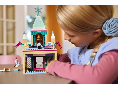 LEGO Frozen kasteel van Arendelle (43265)