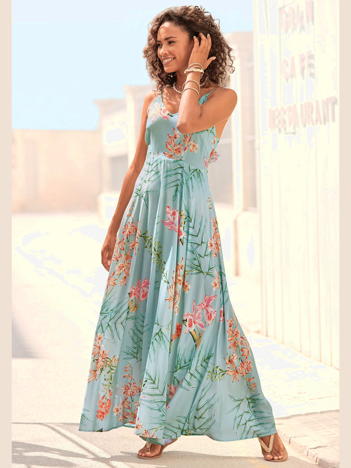 Robe longue belle encolure en v