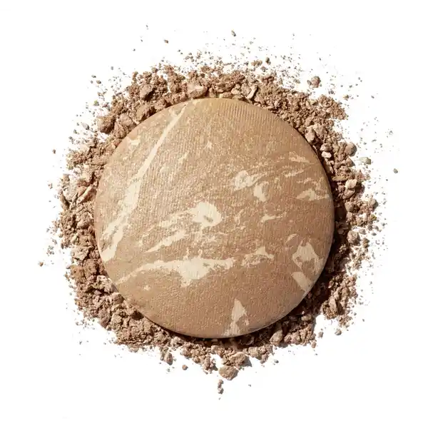 Sun Lover Glow Bronzing Powder 010