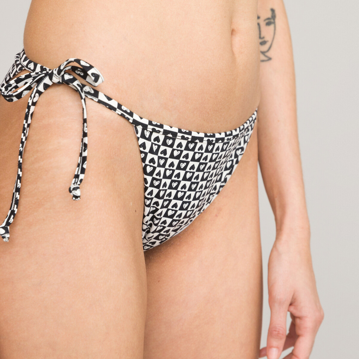 COLEÇÕES LA REDOUTE<br>Bikinislip, hartmotieven
