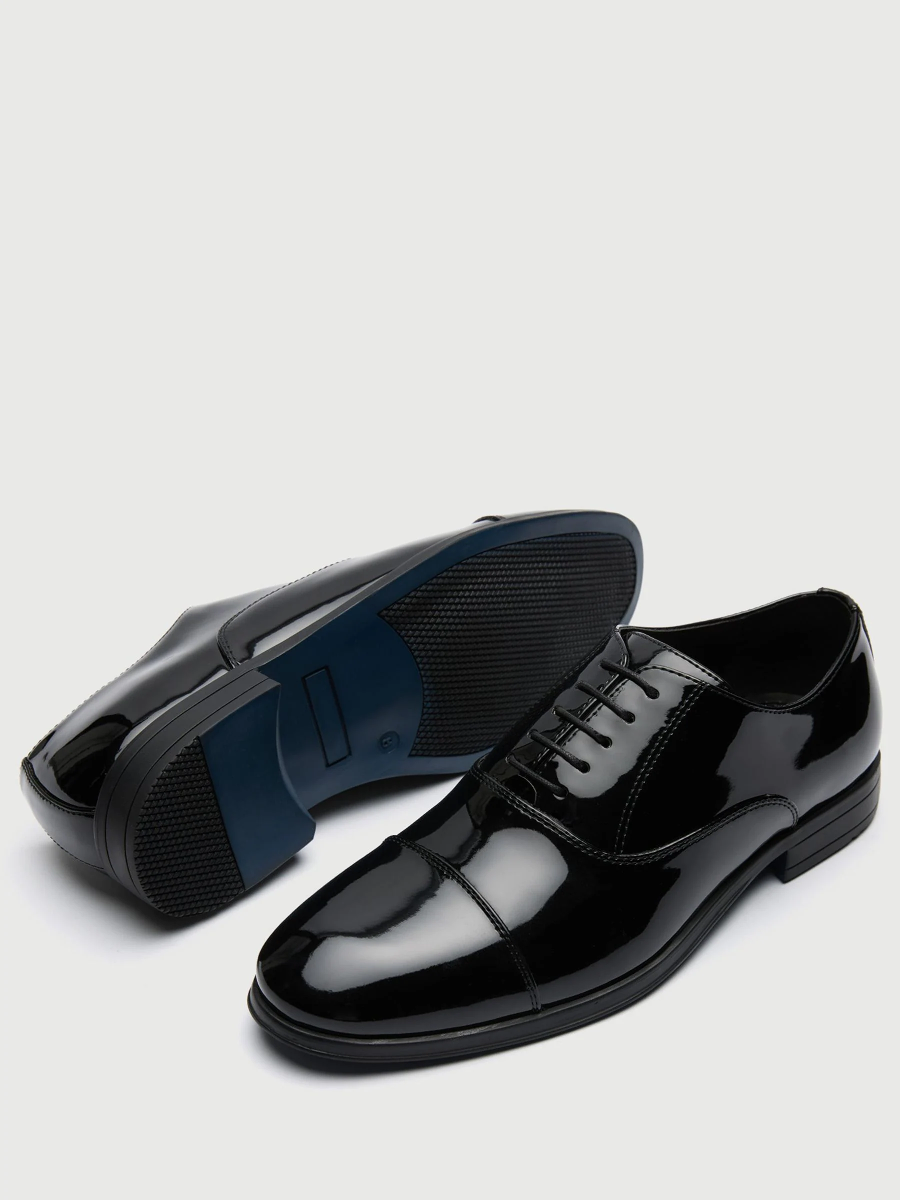 Walk London Patent Oscar Oxford Toe Cap