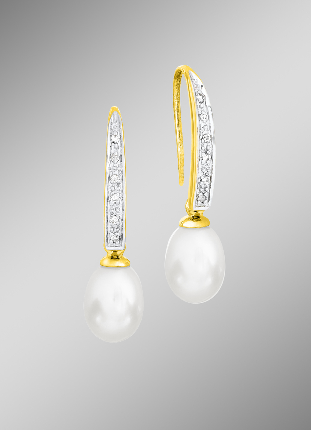 Ohrhaken mit Diamanten und Süßwasser-Zuchtperle