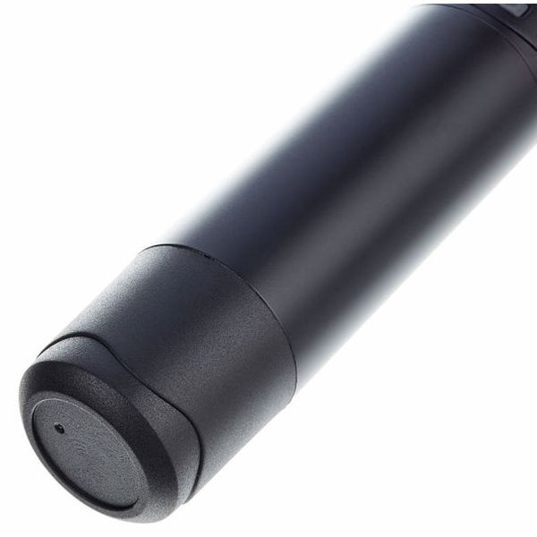 the t.bone free solo HT 823 MHz UHF Funksystem