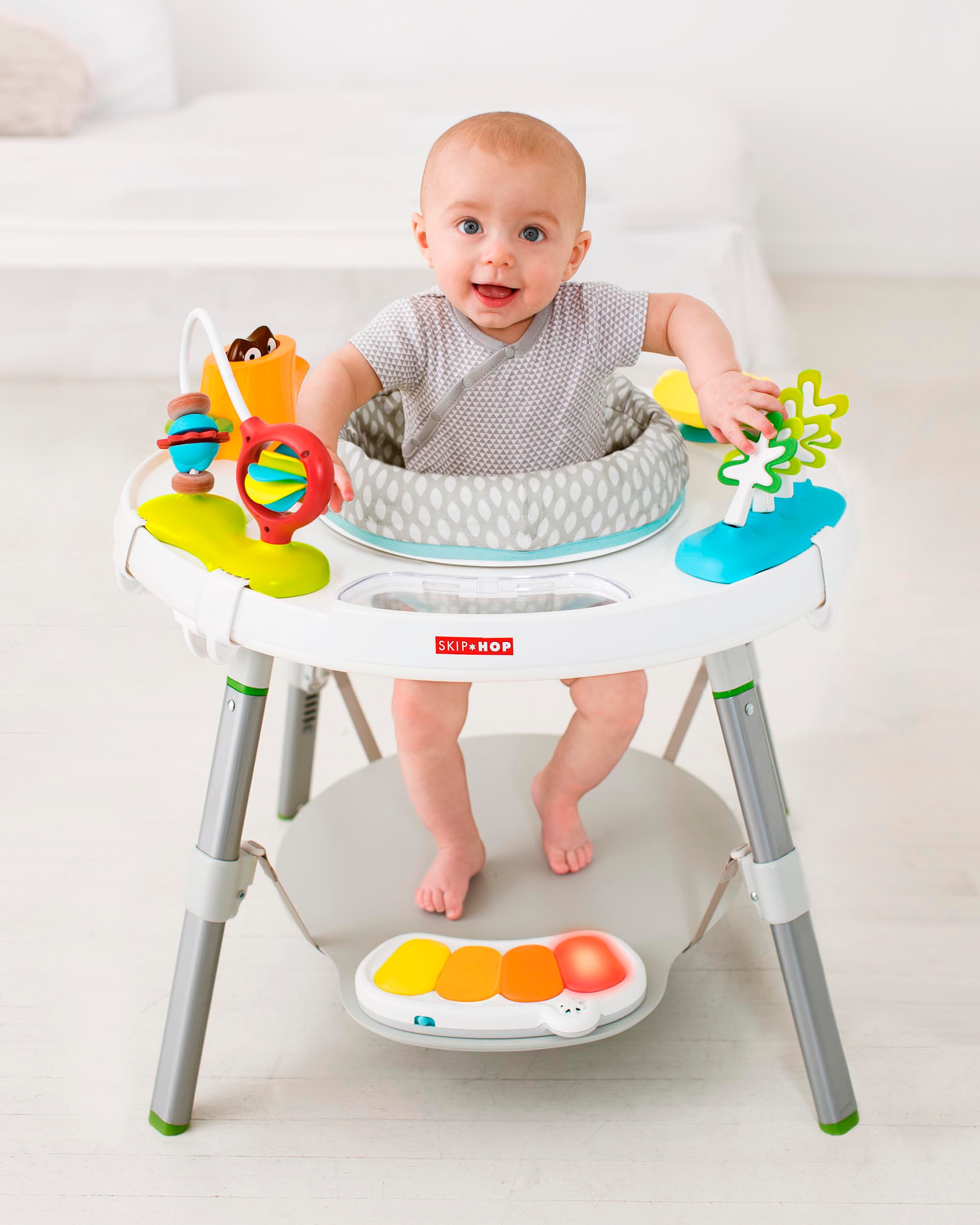Skip Hop Spieltisch »Explore & More 3-in-1 Spielcenter«