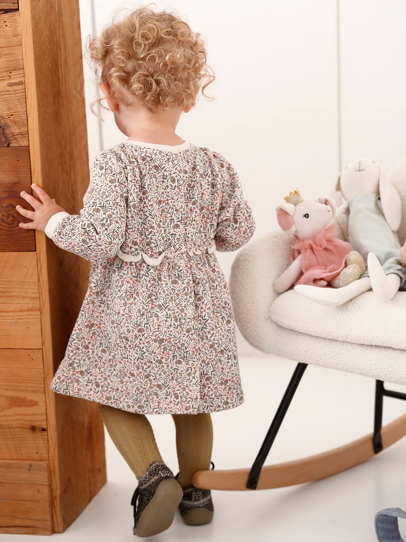 Vestido de pelúcia bege dourado para bebê
