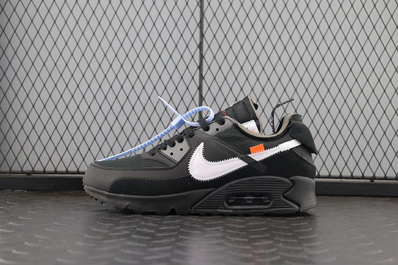 Nike Air Max 90   Black
