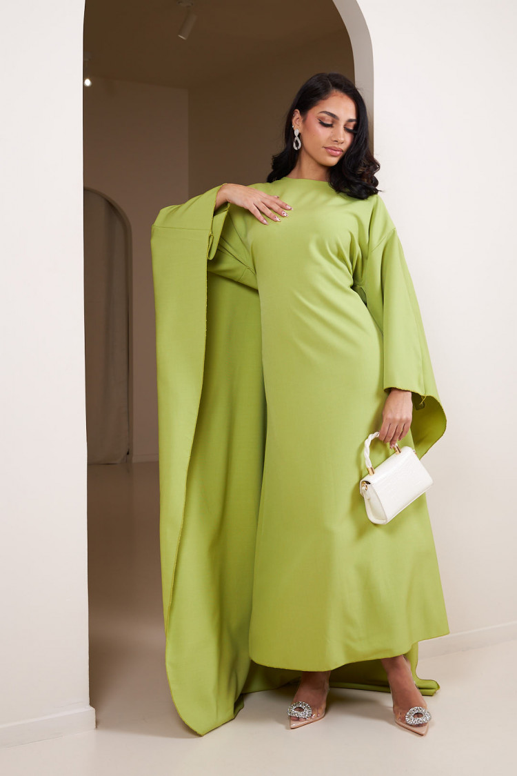 Robe vert clair ample à manches chauves-souris ceinturée