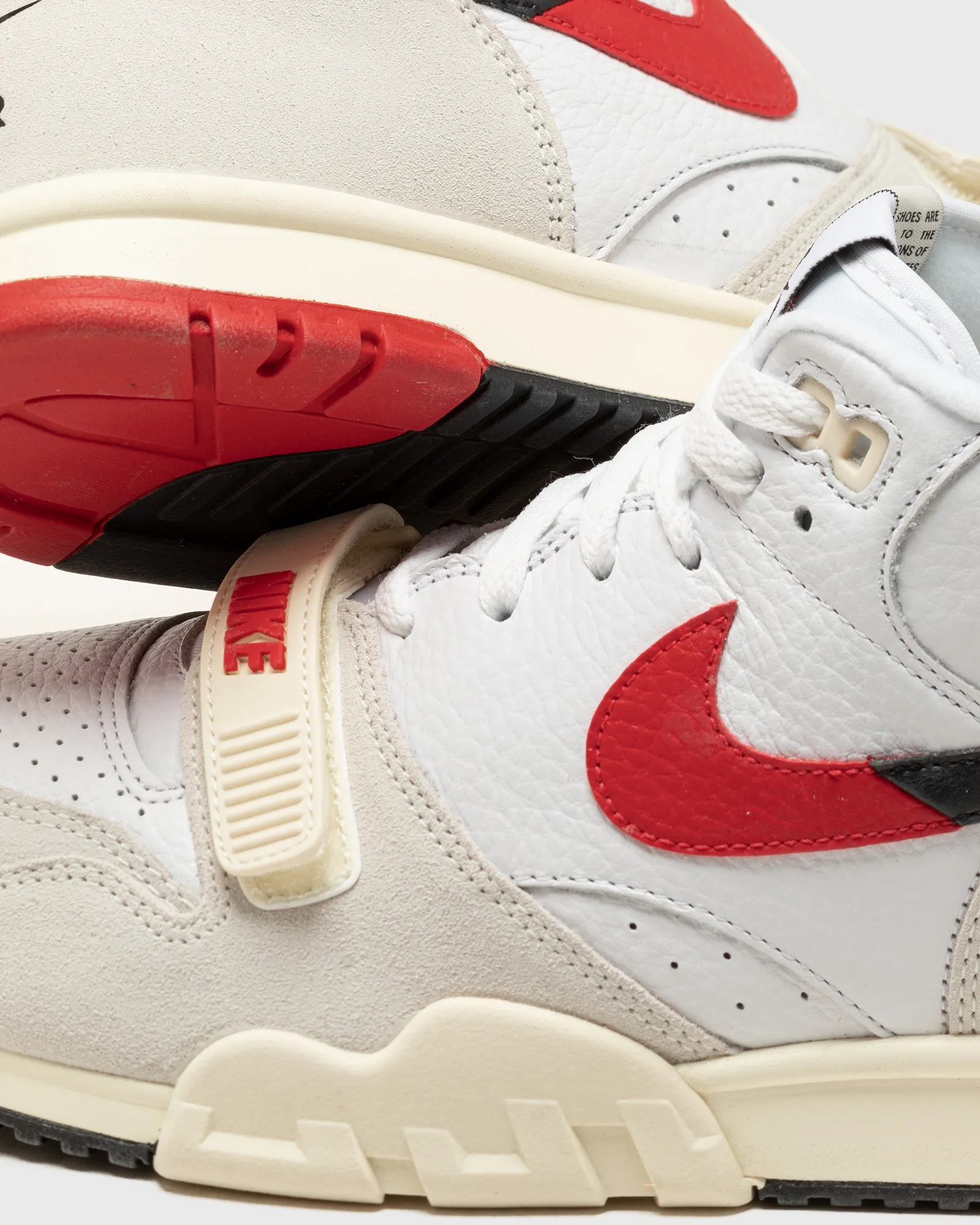 Nike AIR TRAINER 1