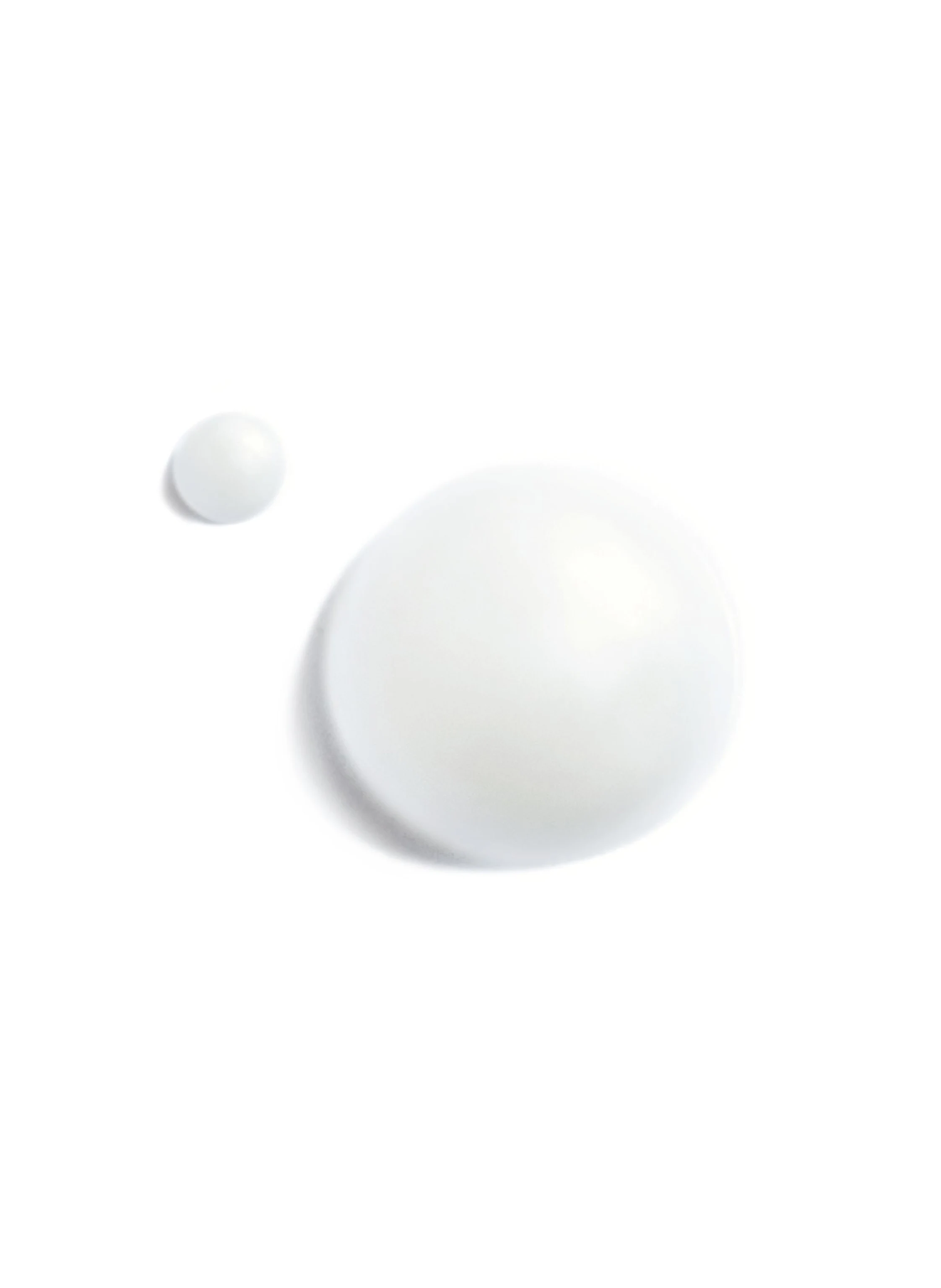 CHANEL LA CRÈME MAIN