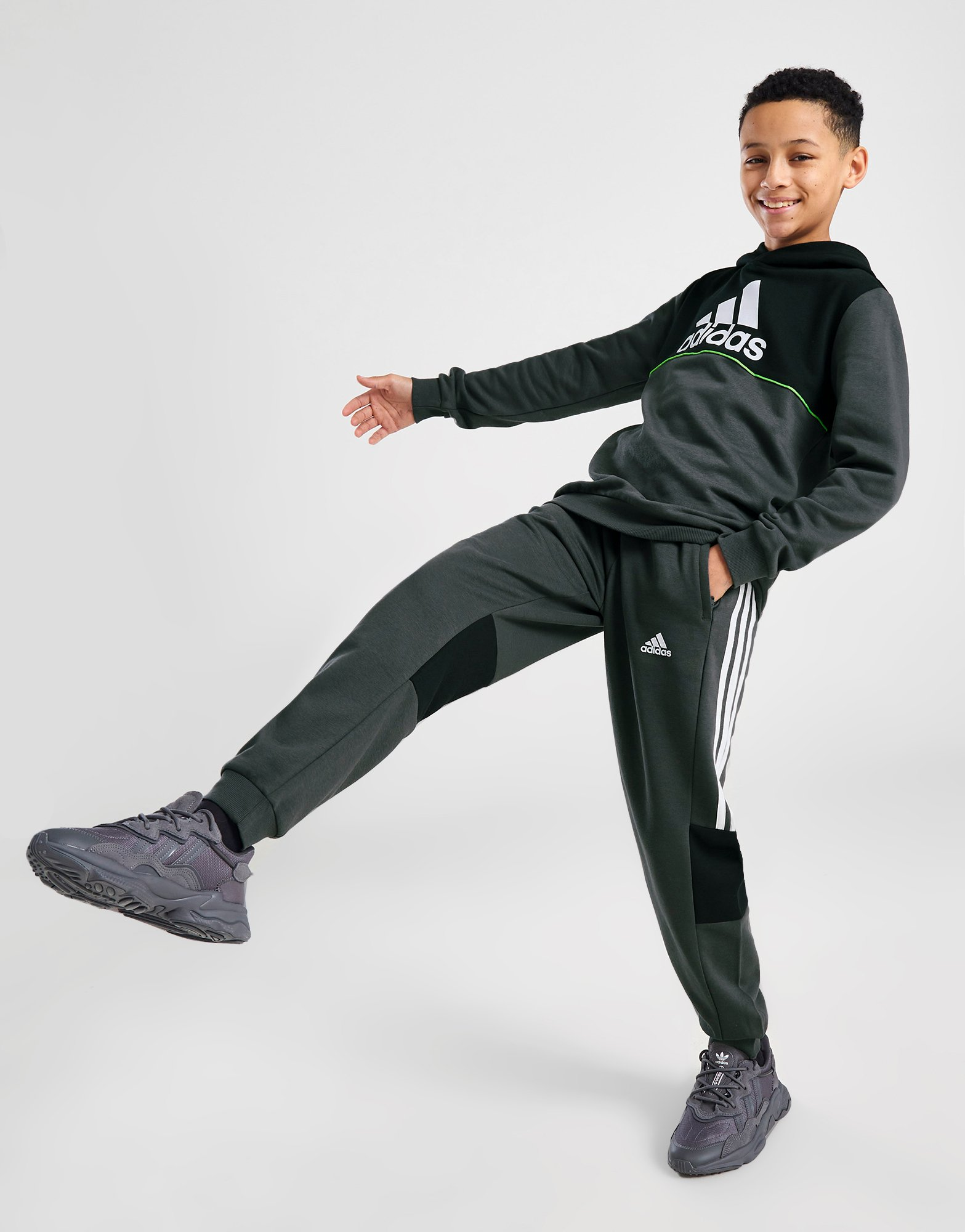 adidas Pantalon de jogging Badge of Sport Junior