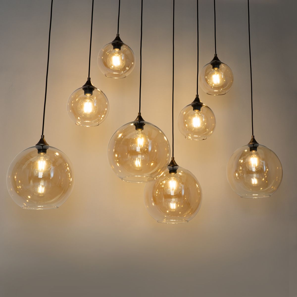 Art Deco hanglamp donkerbrons met amber glas ovaal 8-lichts - Sandra