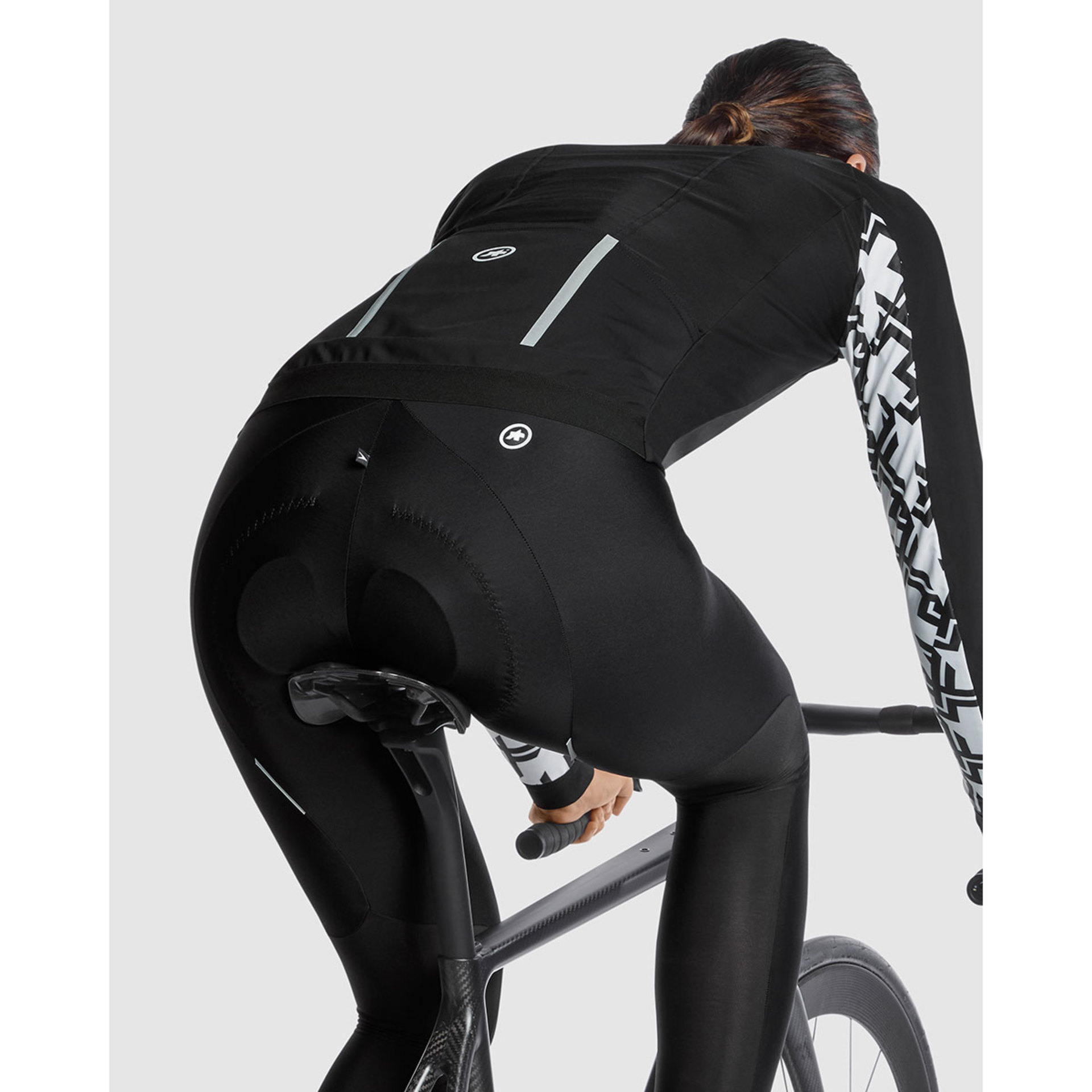 Assos UMA GT Winter EVO Fietsjack Zwart Dames