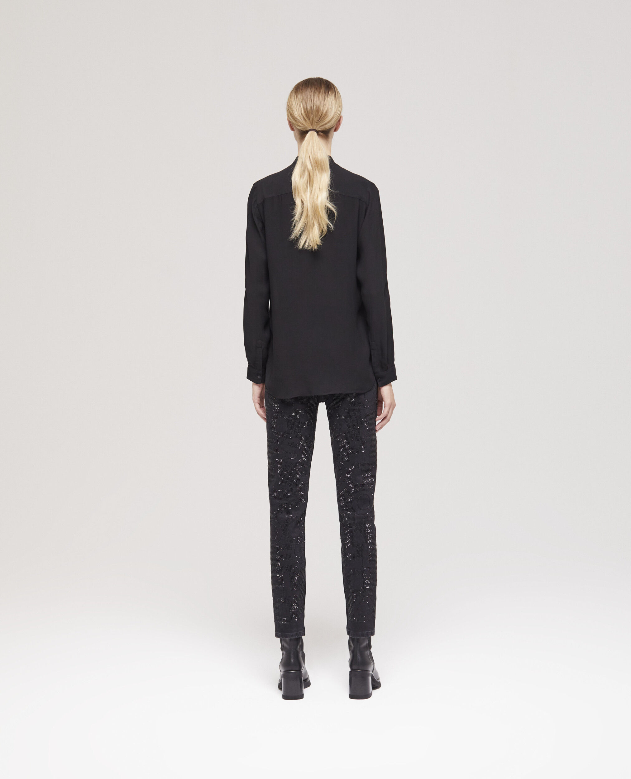Chemise détails perles noire