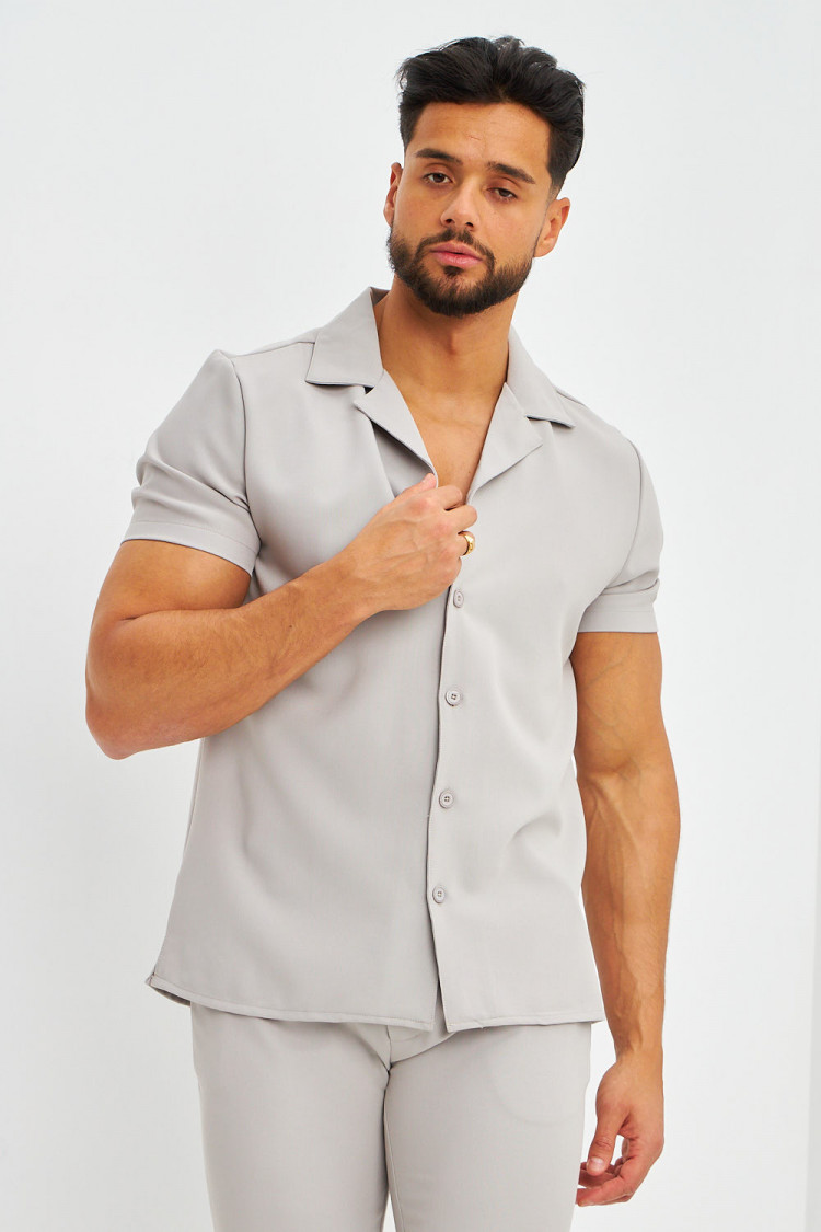 Chemise grise manches courtes
