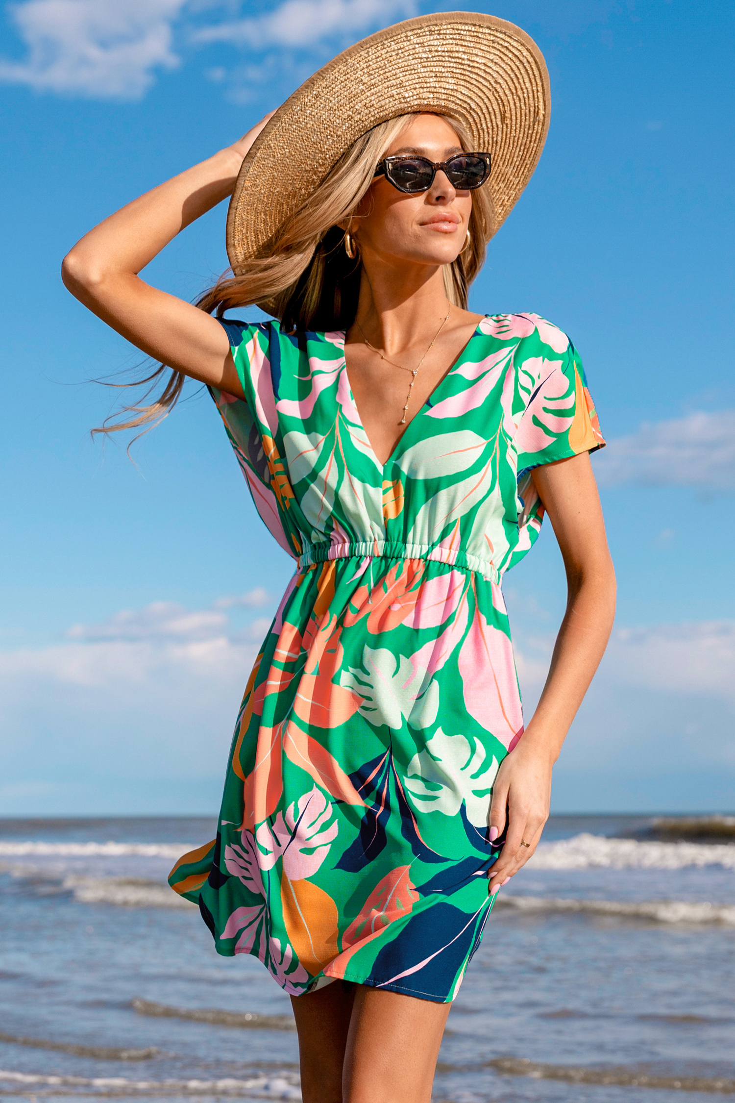Robe cover up mini à manches courtes verte