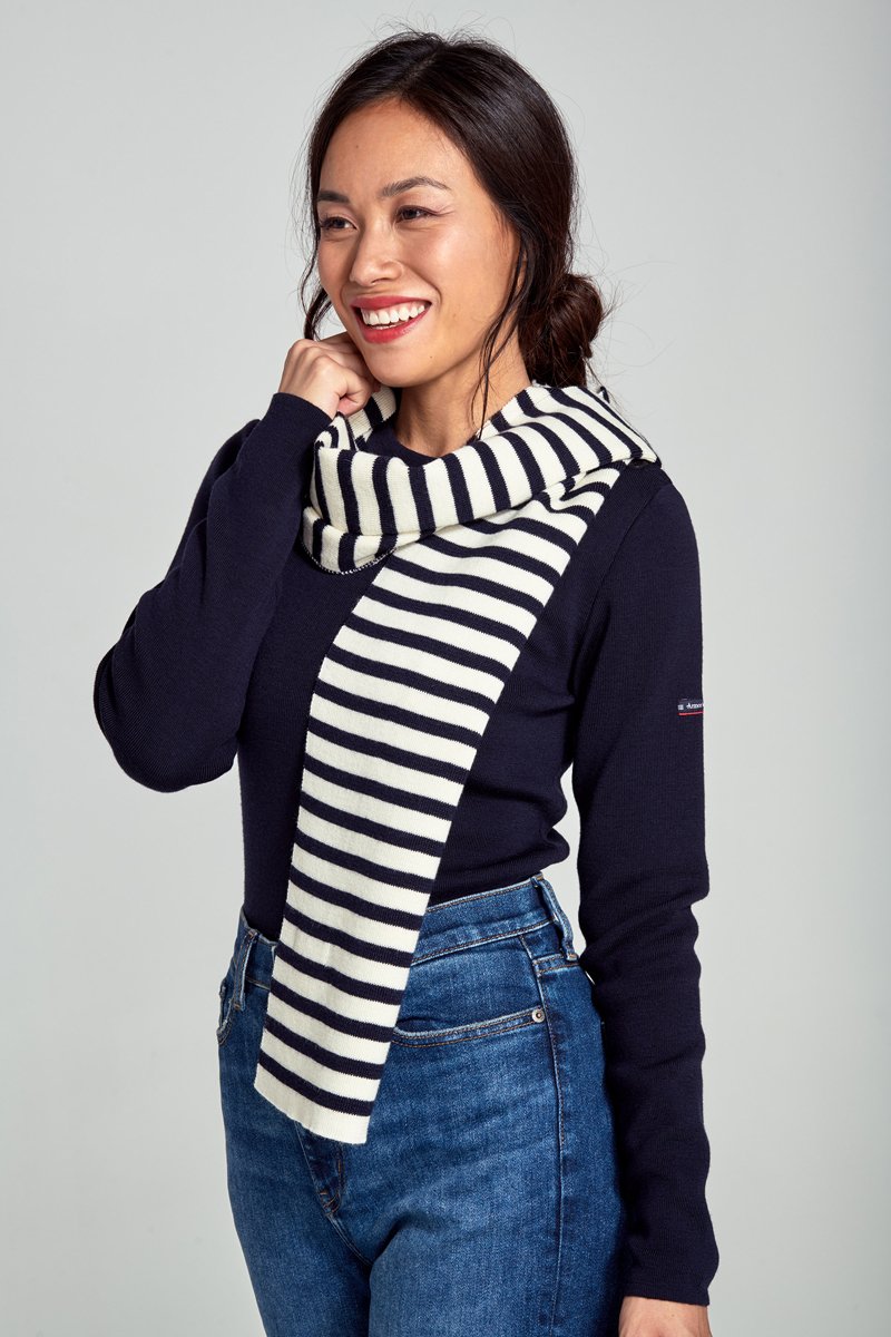 Echarpe rayée 